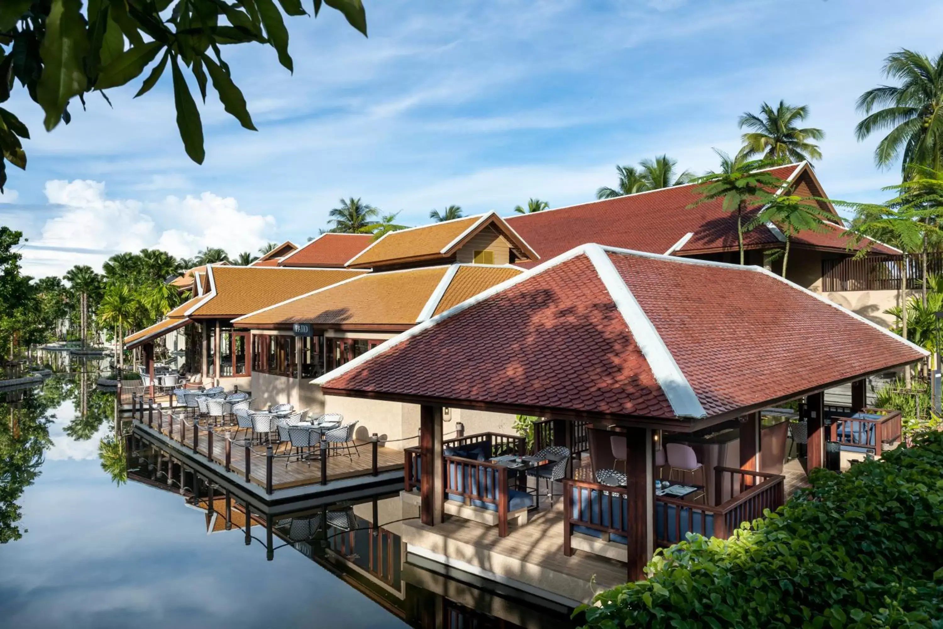 Restaurant/places to eat, Property Building in Grand Mercure Khao Lak Bangsak