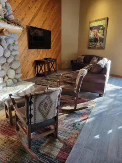 Seating Area in Whitetail Lodge