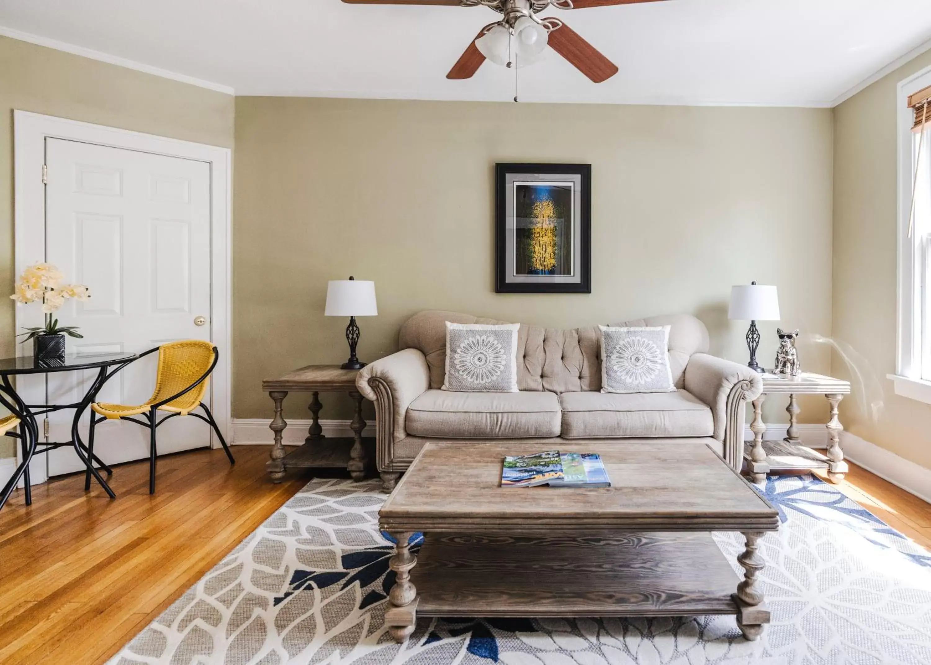 Living room, Seating Area in Princess Anne Boutique Hotel & Breakfast