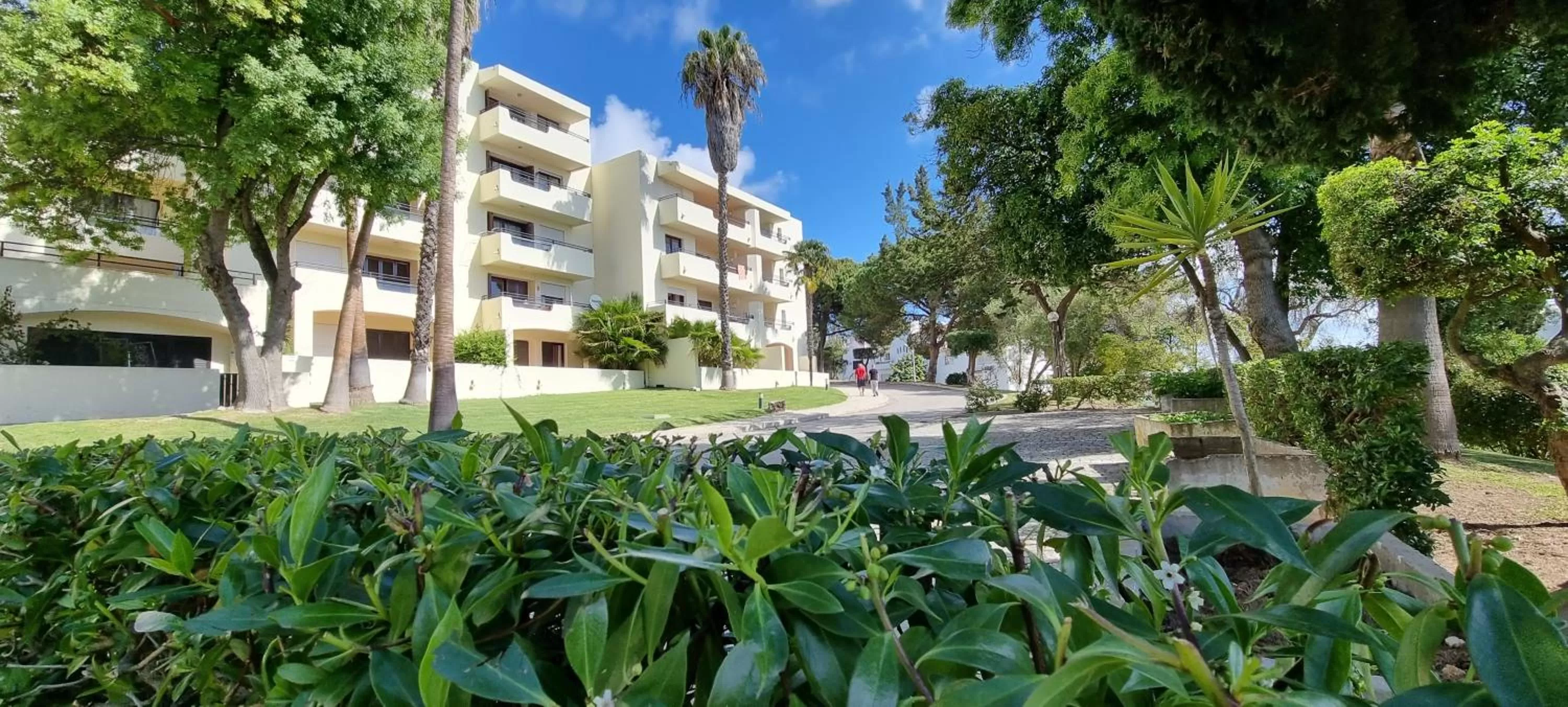 Albufeira Jardim by Umbral