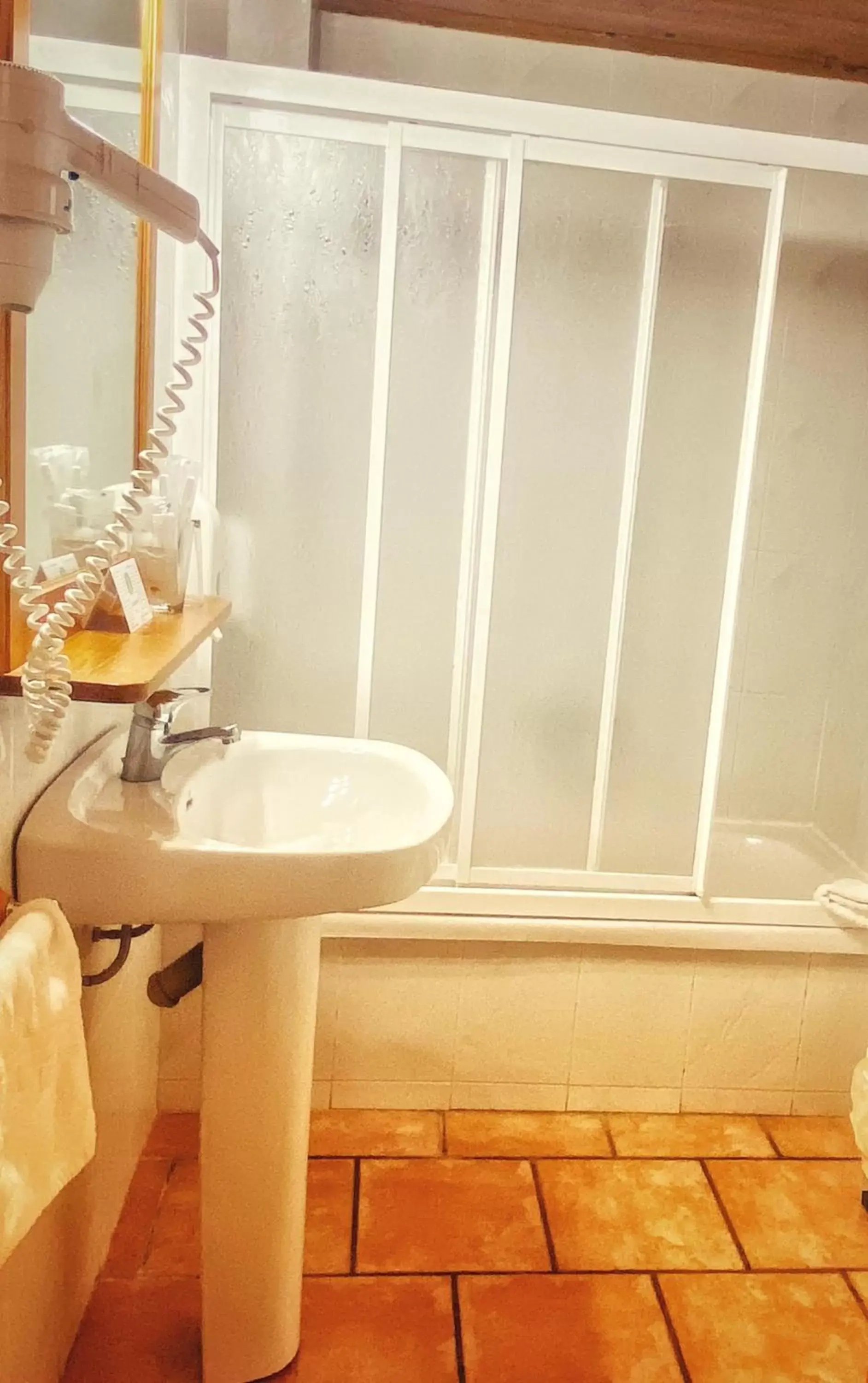 King Room in Delta Hotel King Room in Delta Hotel