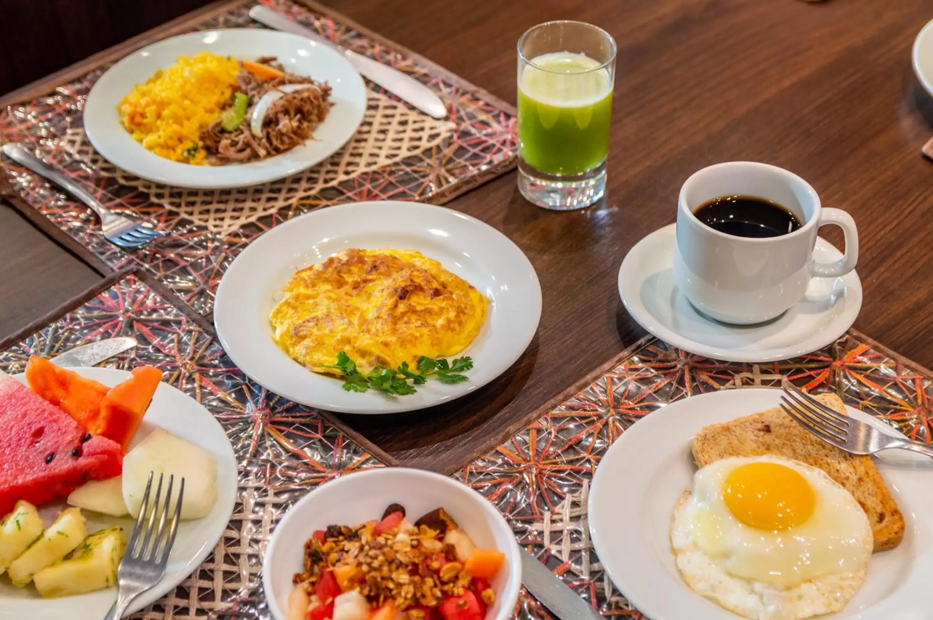 Restaurant/places to eat, Breakfast in Holiday Inn Express Maceió, an IHG Hotel