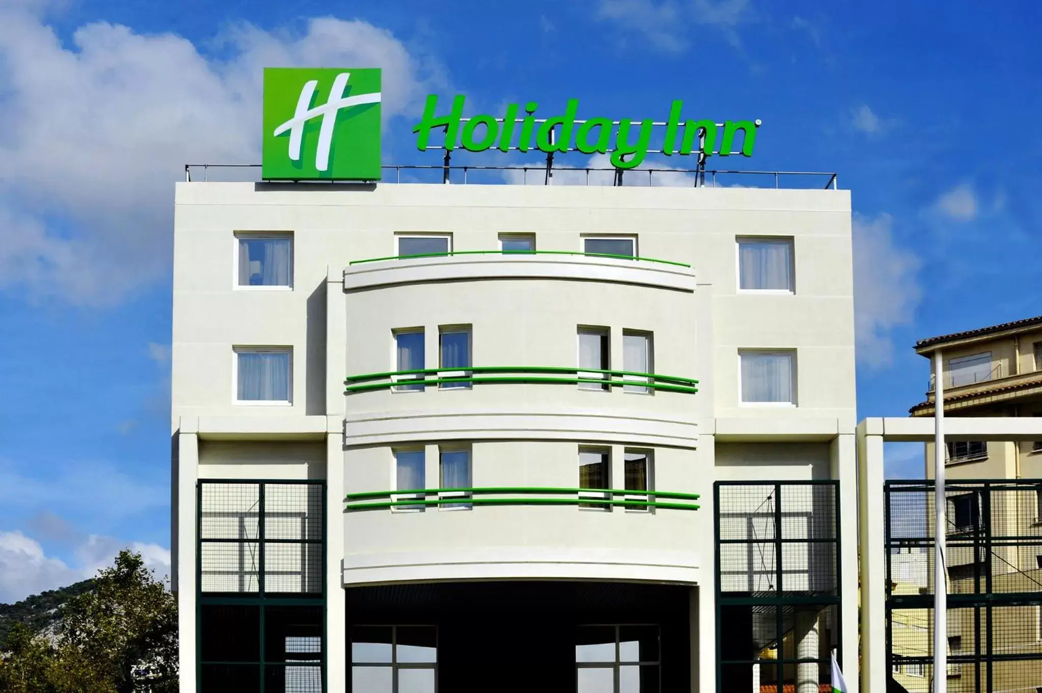 Property Building in Holiday Inn Toulon City Centre, an IHG Hotel