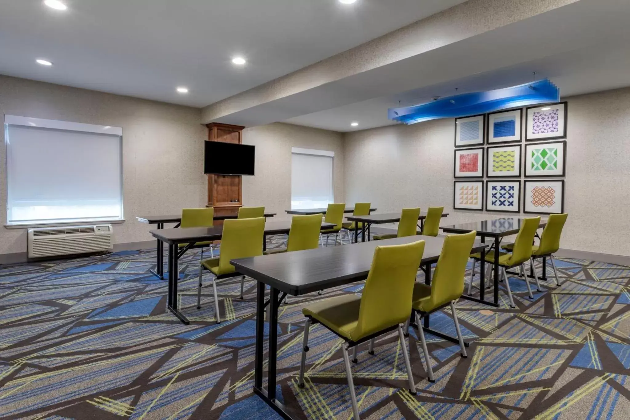 Meeting/conference room in Holiday Inn Express Hotel and Suites Natchitoches, an IHG Hotel