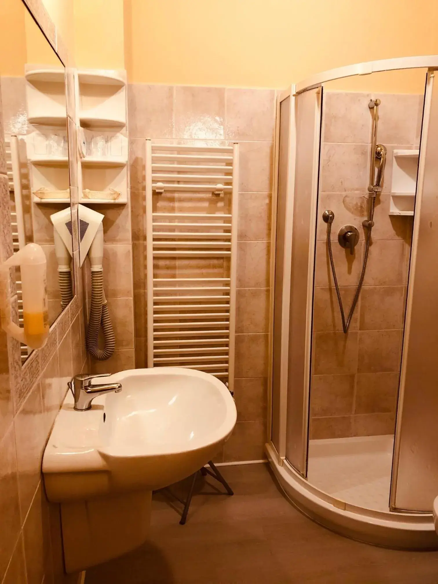 Bathroom in Hotel Duca Della Corgna