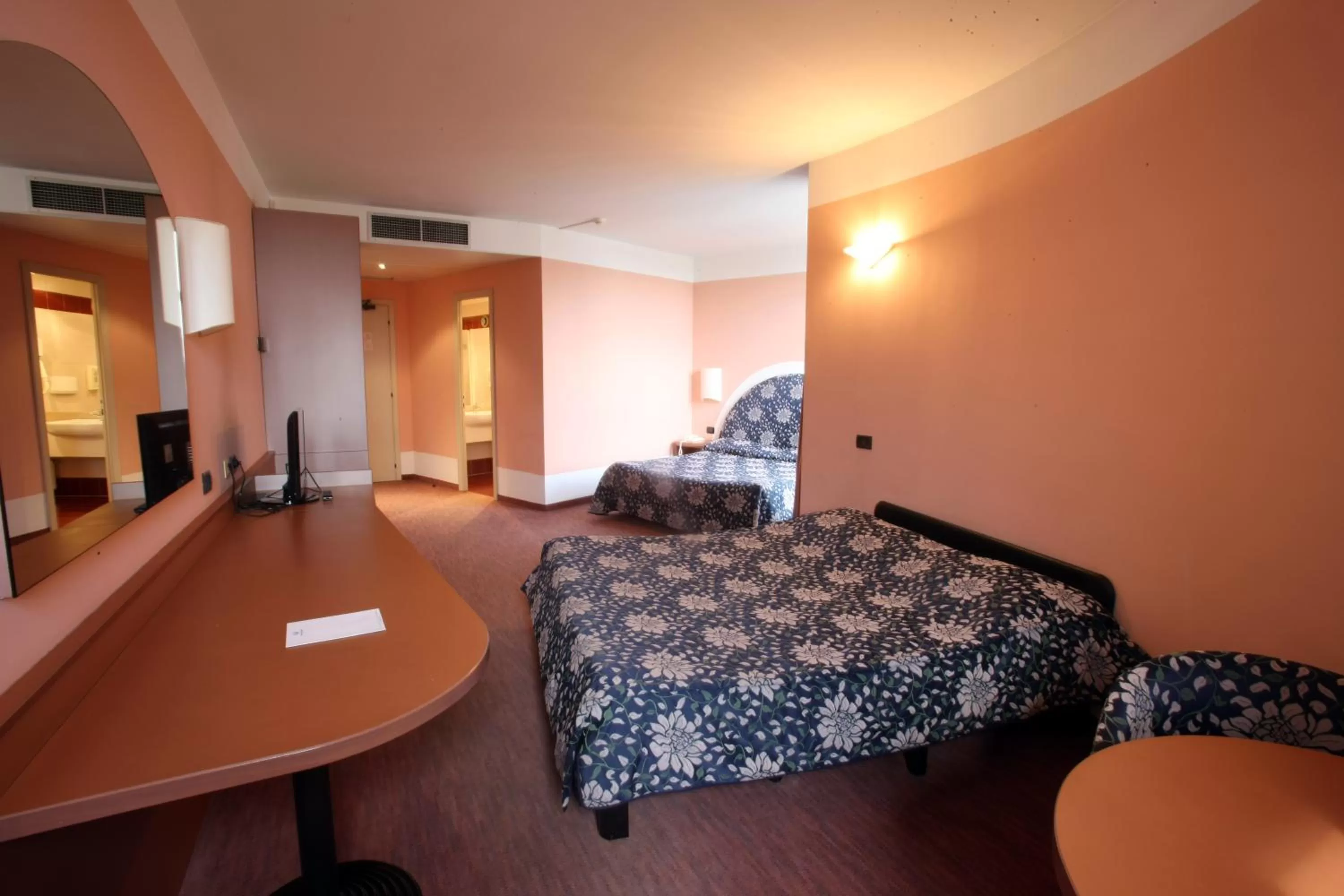 Standard Quadruple Room in Etoile Du Nord