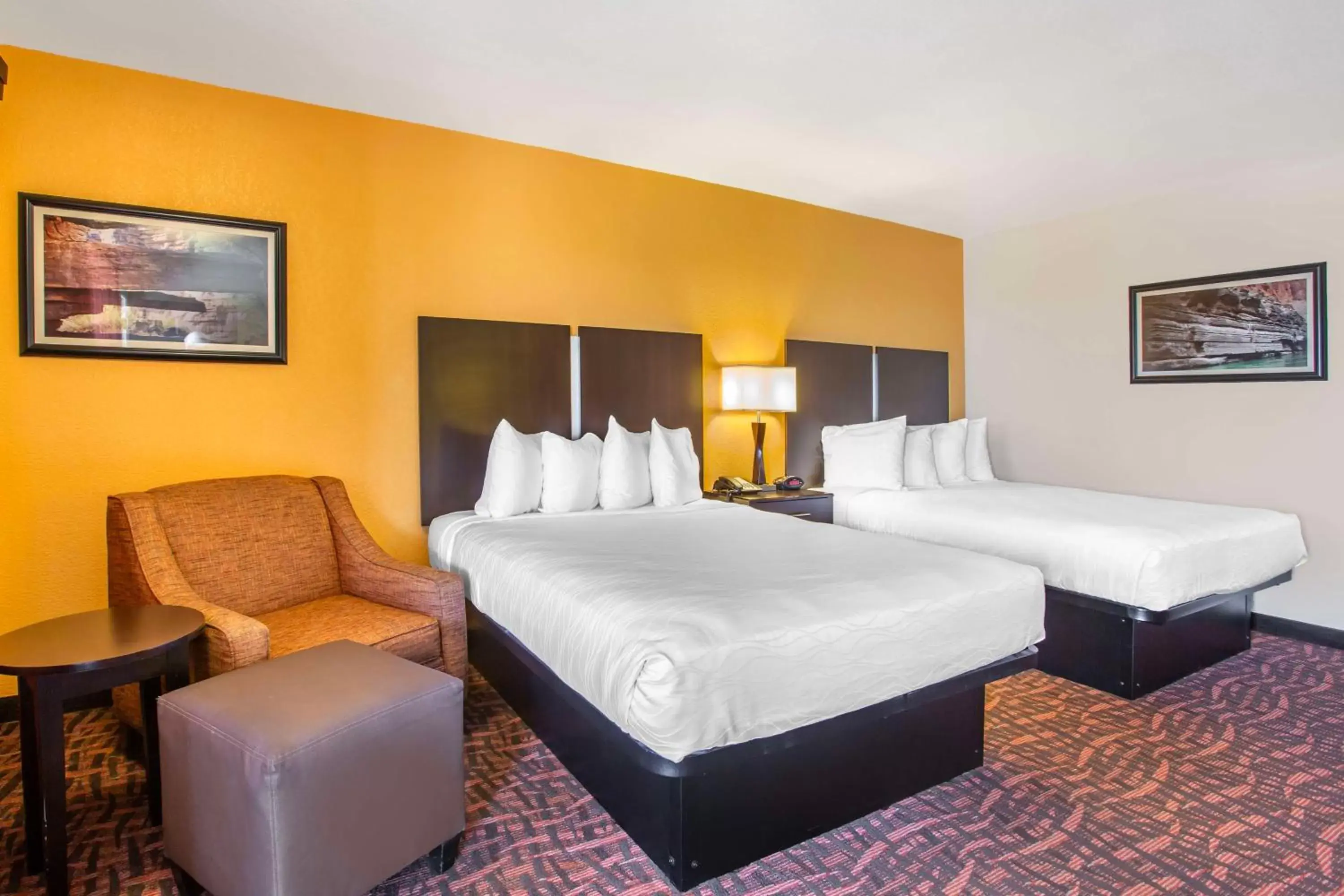 Bedroom, Bed in Best Western Arizonian Inn Bedroom, Bed in Best Western Arizonian Inn