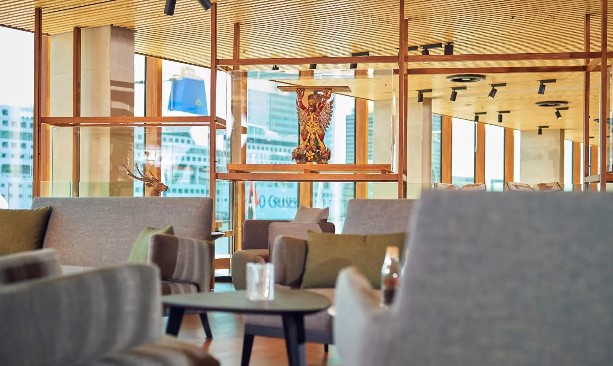 Lounge or bar, Restaurant/Places to Eat in Hotel Jakarta Amsterdam