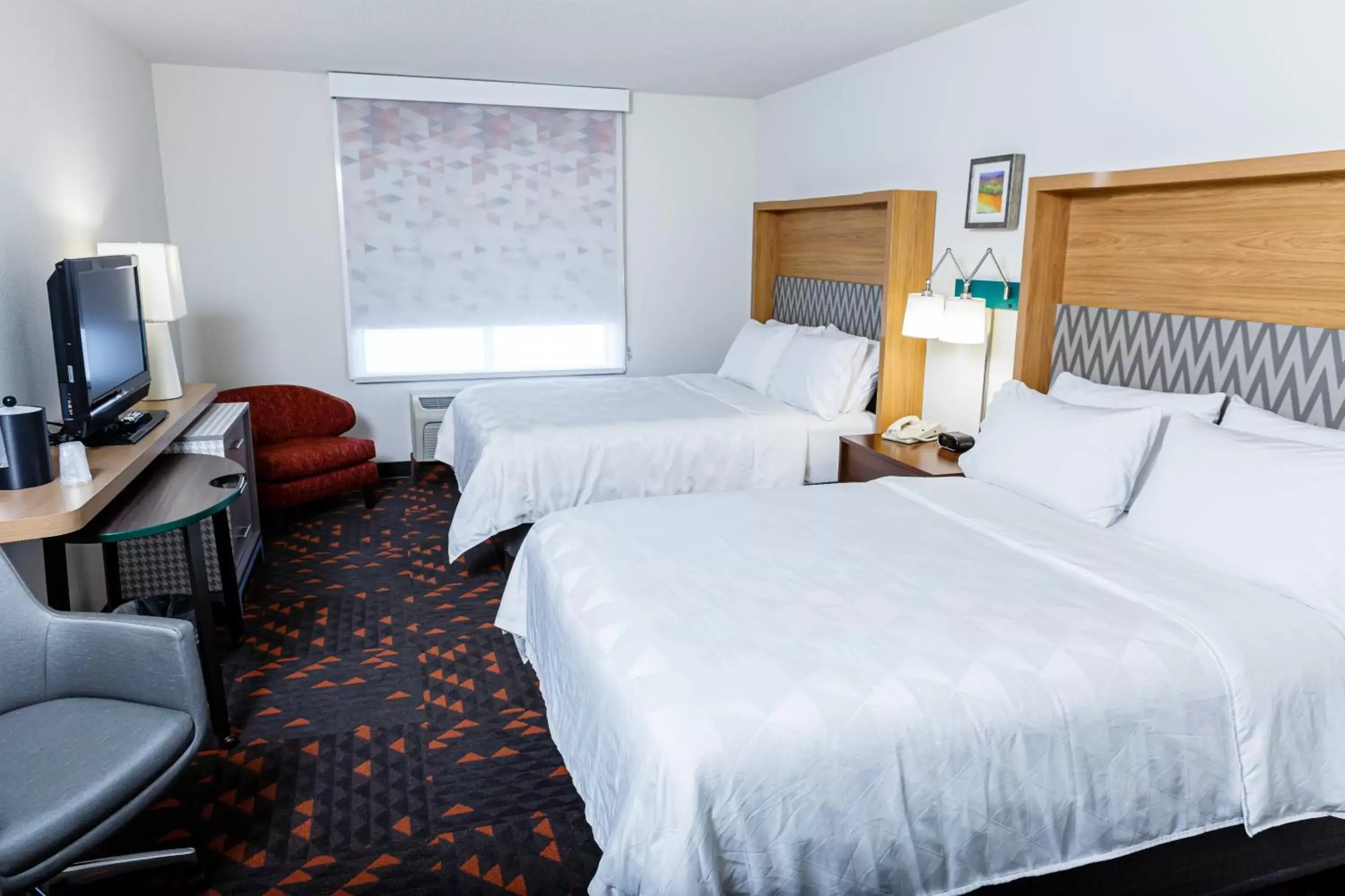 Standard Room with Two Queen Beds in Holiday Inn Statesboro-University Area by IHG Standard Room with Two Queen Beds in Holiday Inn Statesboro-University Area by IHG