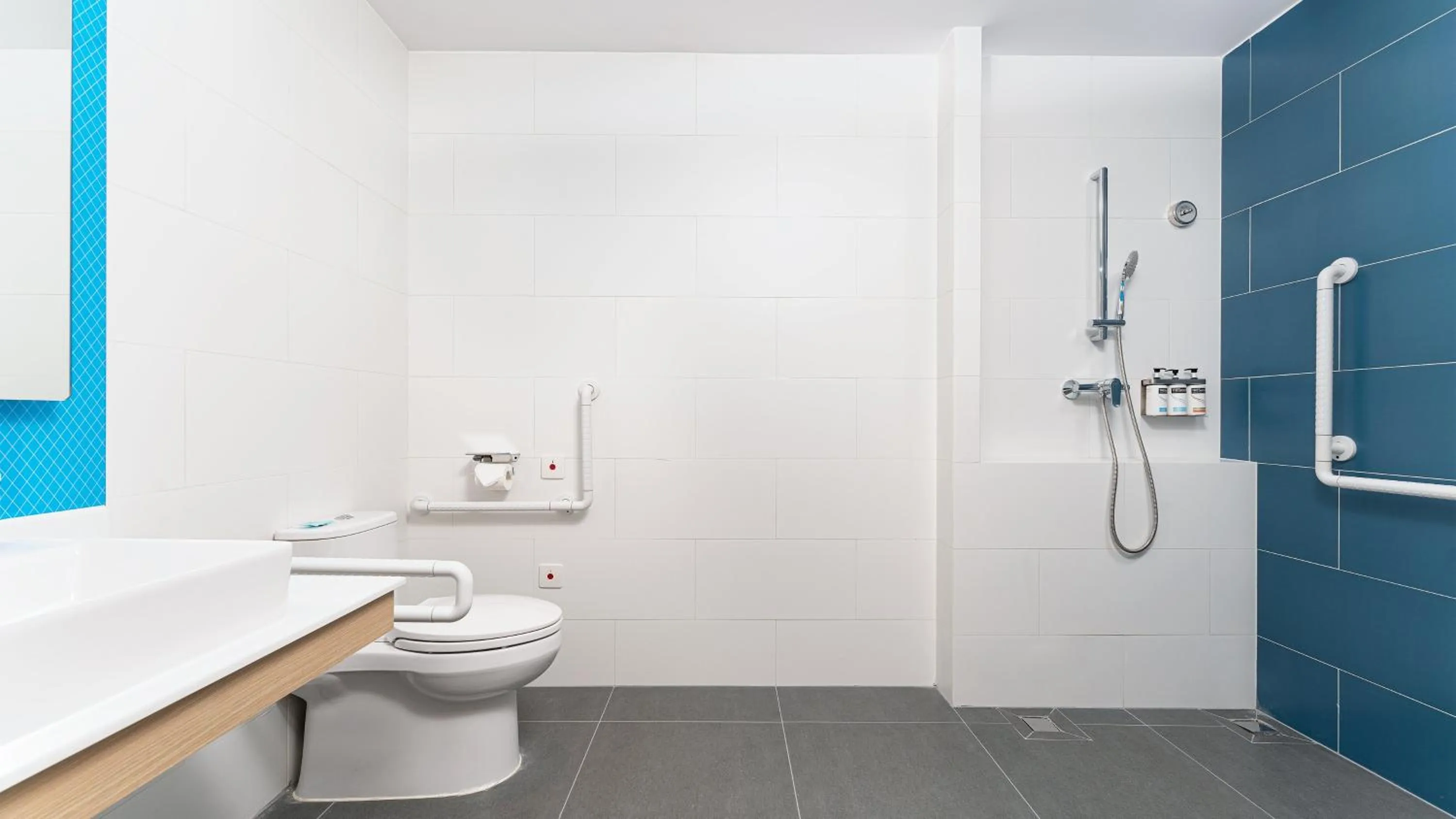 Photo of the whole room in Holiday Inn Express Shunde Daliang by IHG