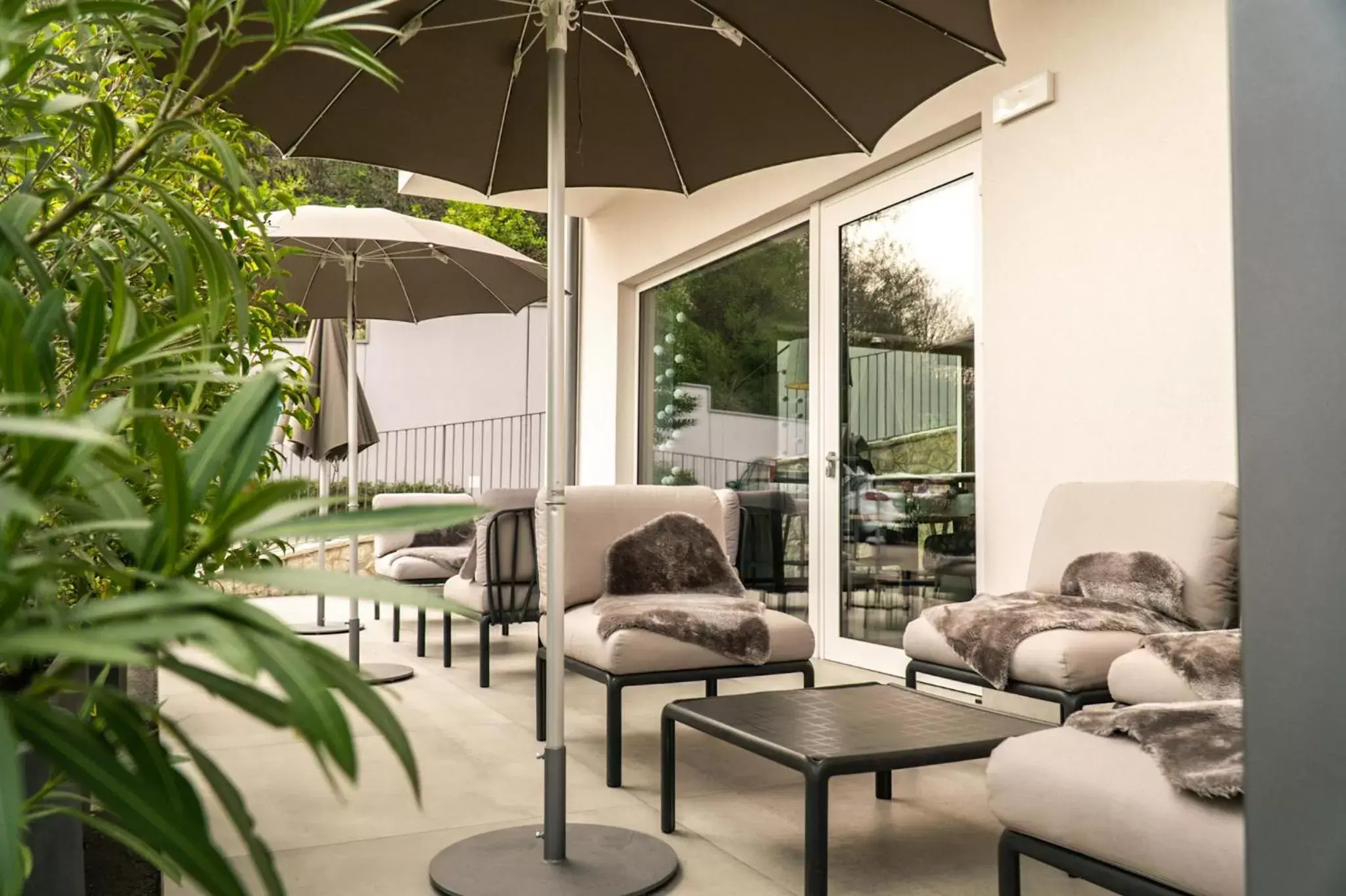 Property building in Be Place Adult Friendly Hotel Property building in Be Place Adult Friendly Hotel