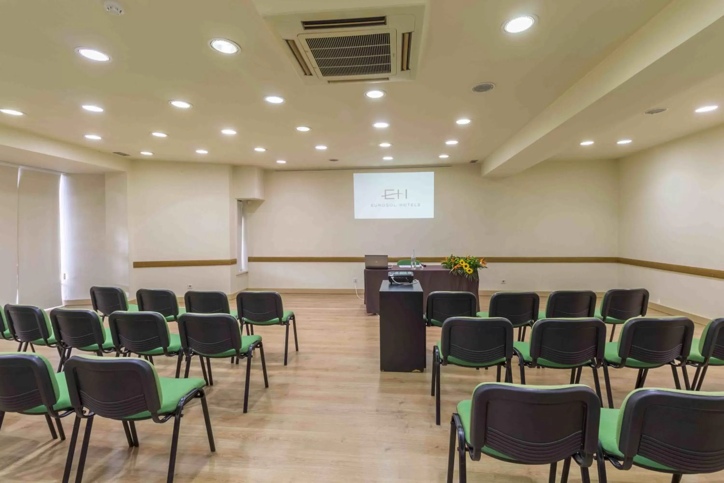 Business facilities in Eurosol Leiria & Eurosol Jardim