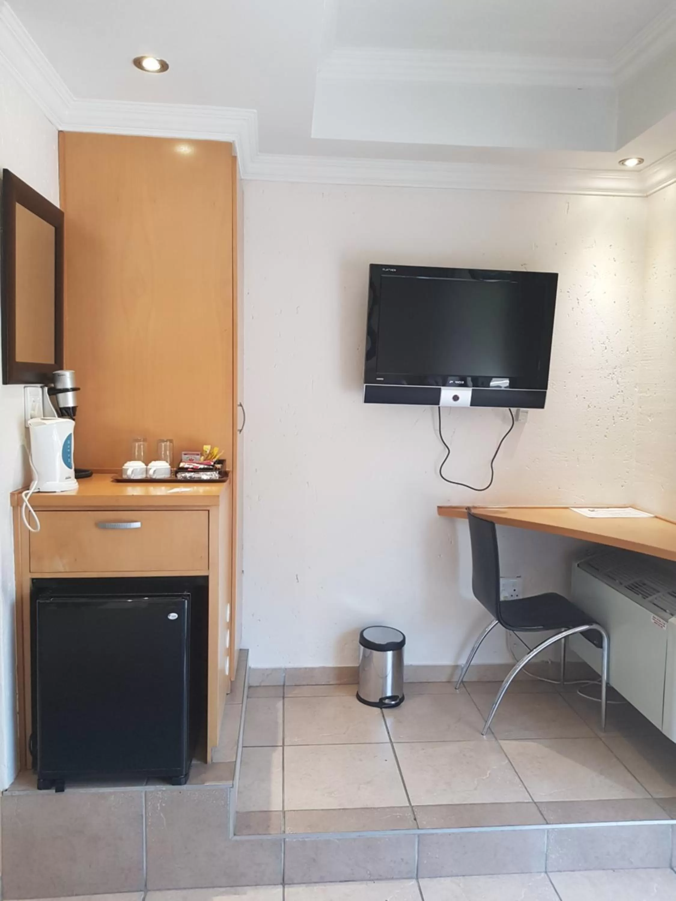 TV and multimedia in Europrime Hotel