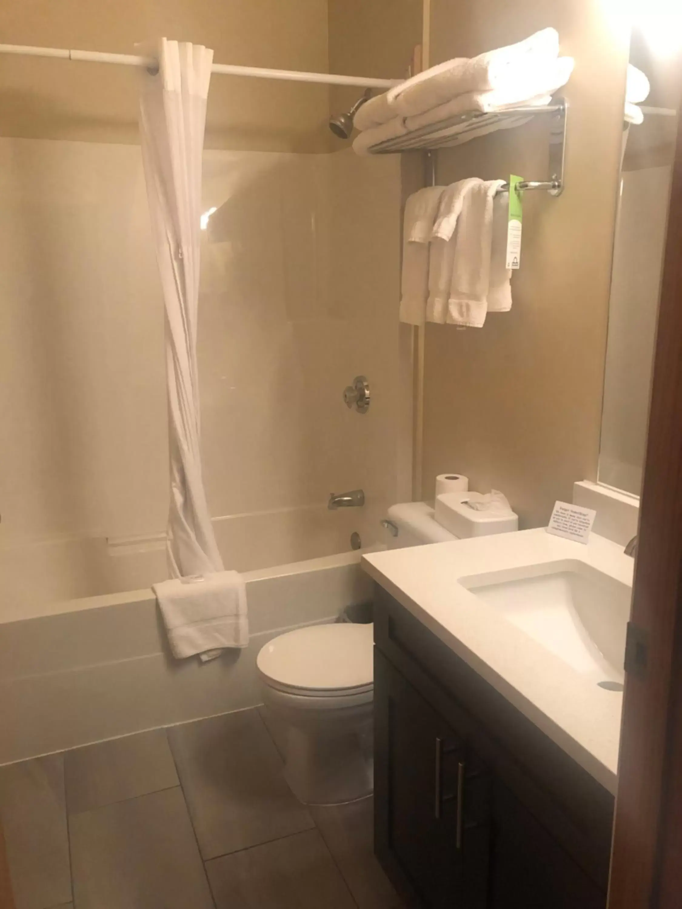 Bathroom in Days Inn by Wyndham Hinton Bathroom in Days Inn by Wyndham Hinton