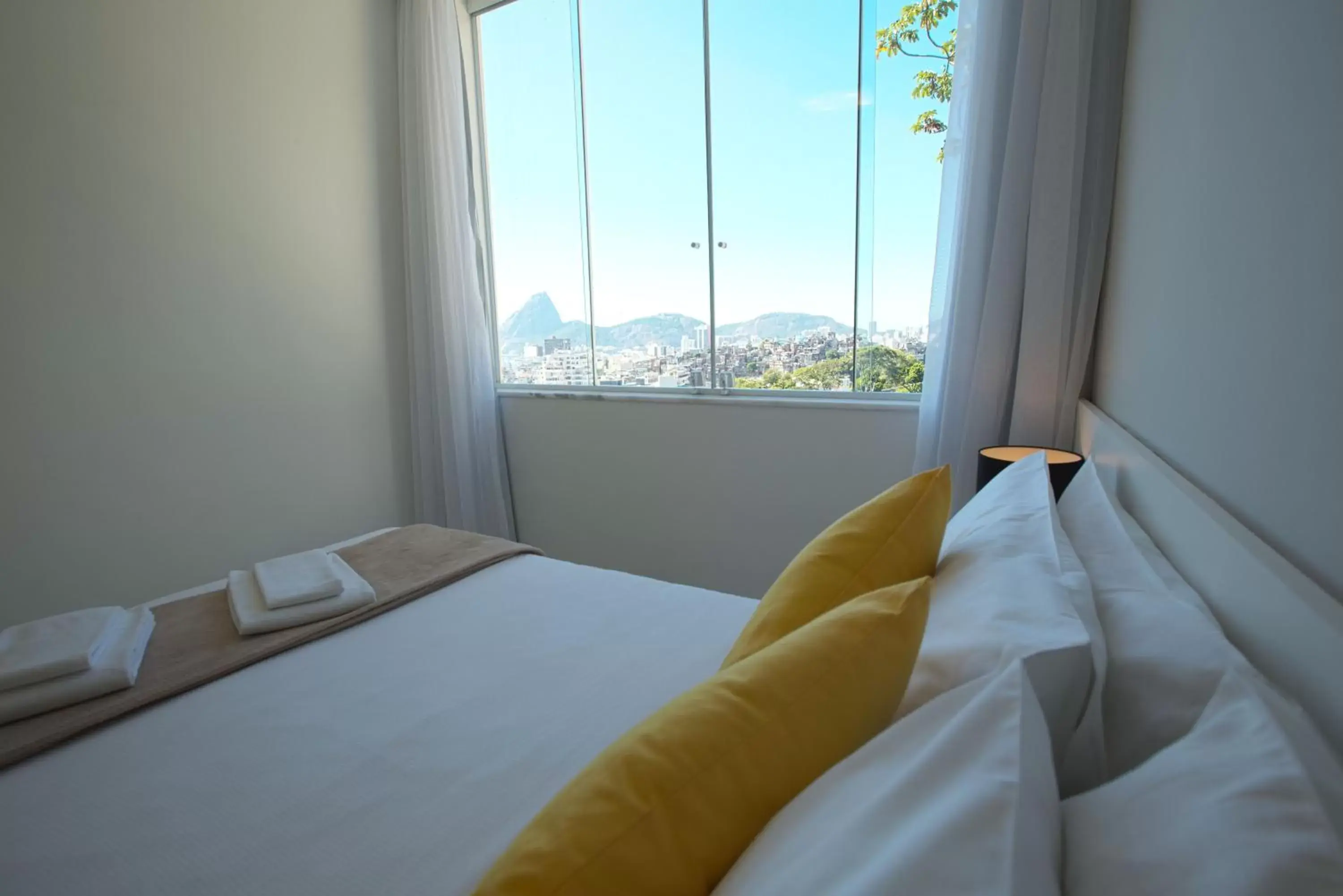 Two-Bedroom Apartment in New Sugar Loft Apartments Two-Bedroom Apartment in New Sugar Loft Apartments