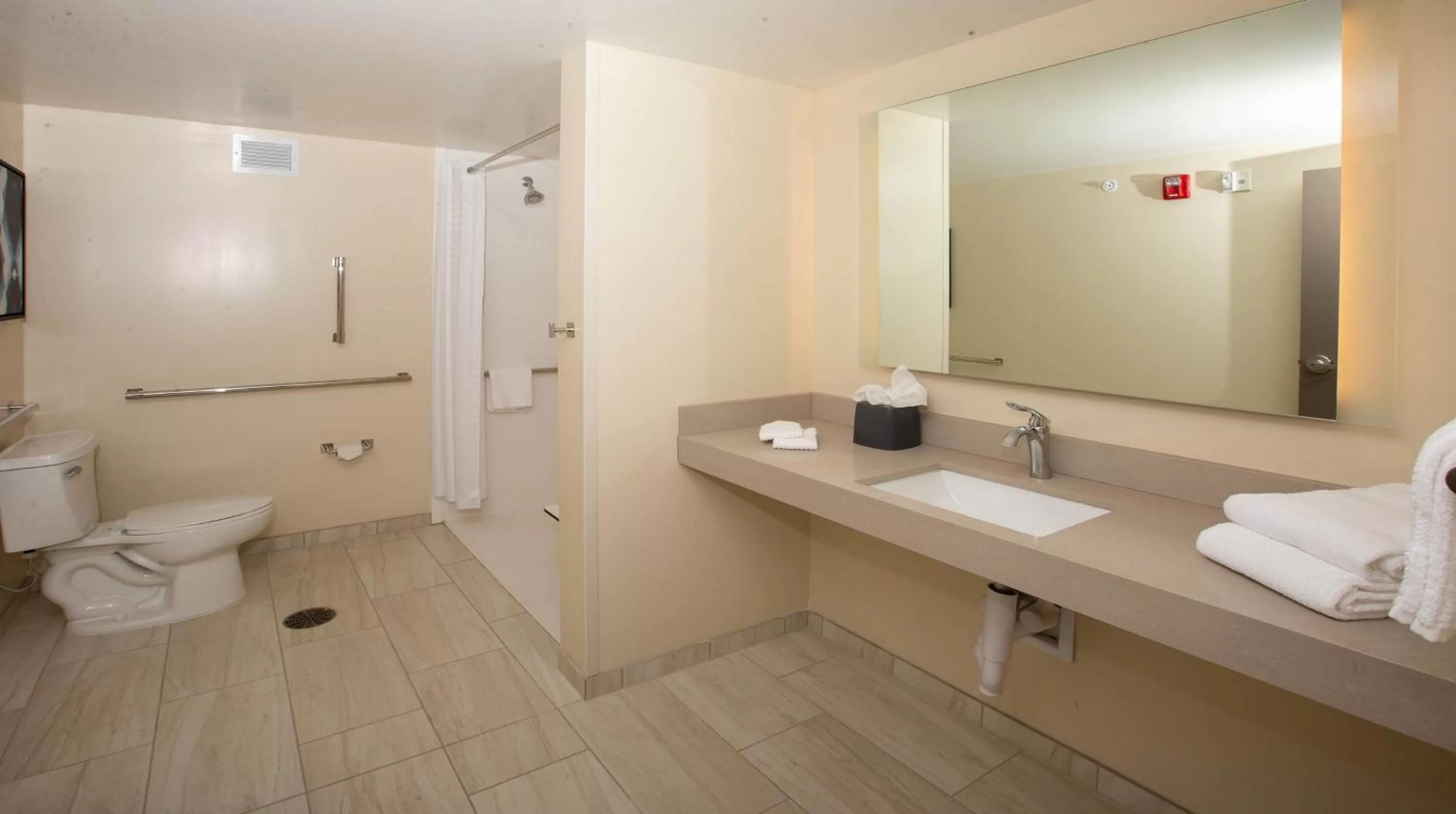 Bathroom in Candlewood Suites - Cleveland South - Independence by IHG