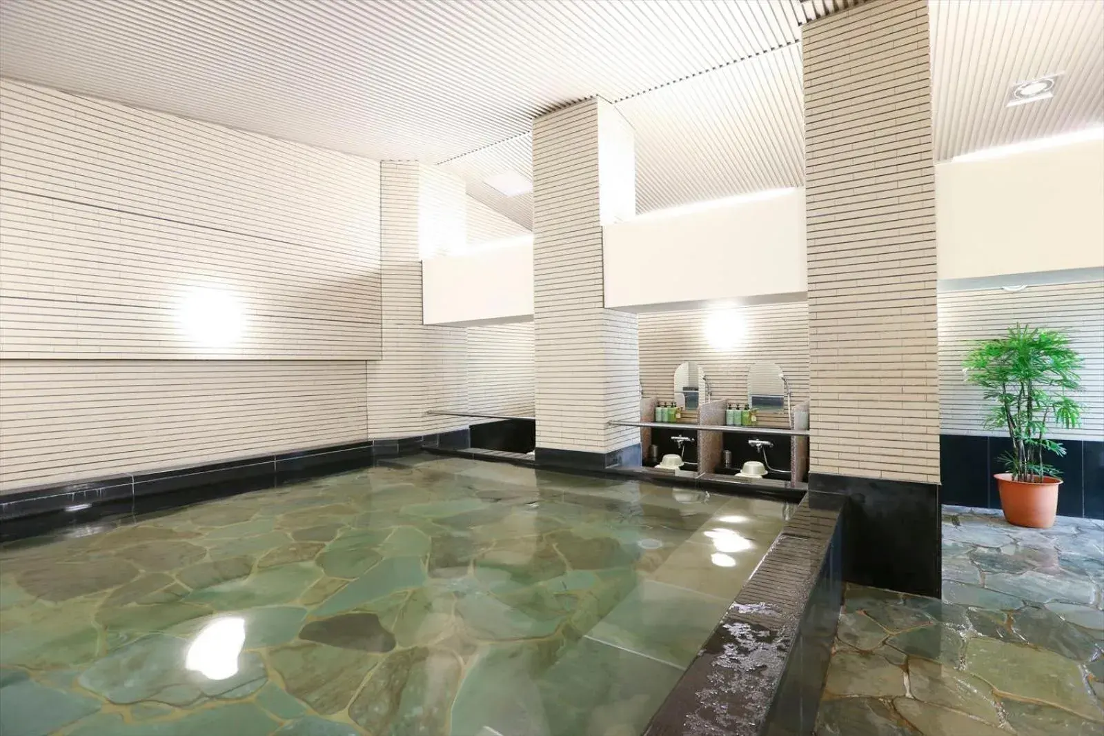 Public Bath in Hotel Hokke Club Hiroshima