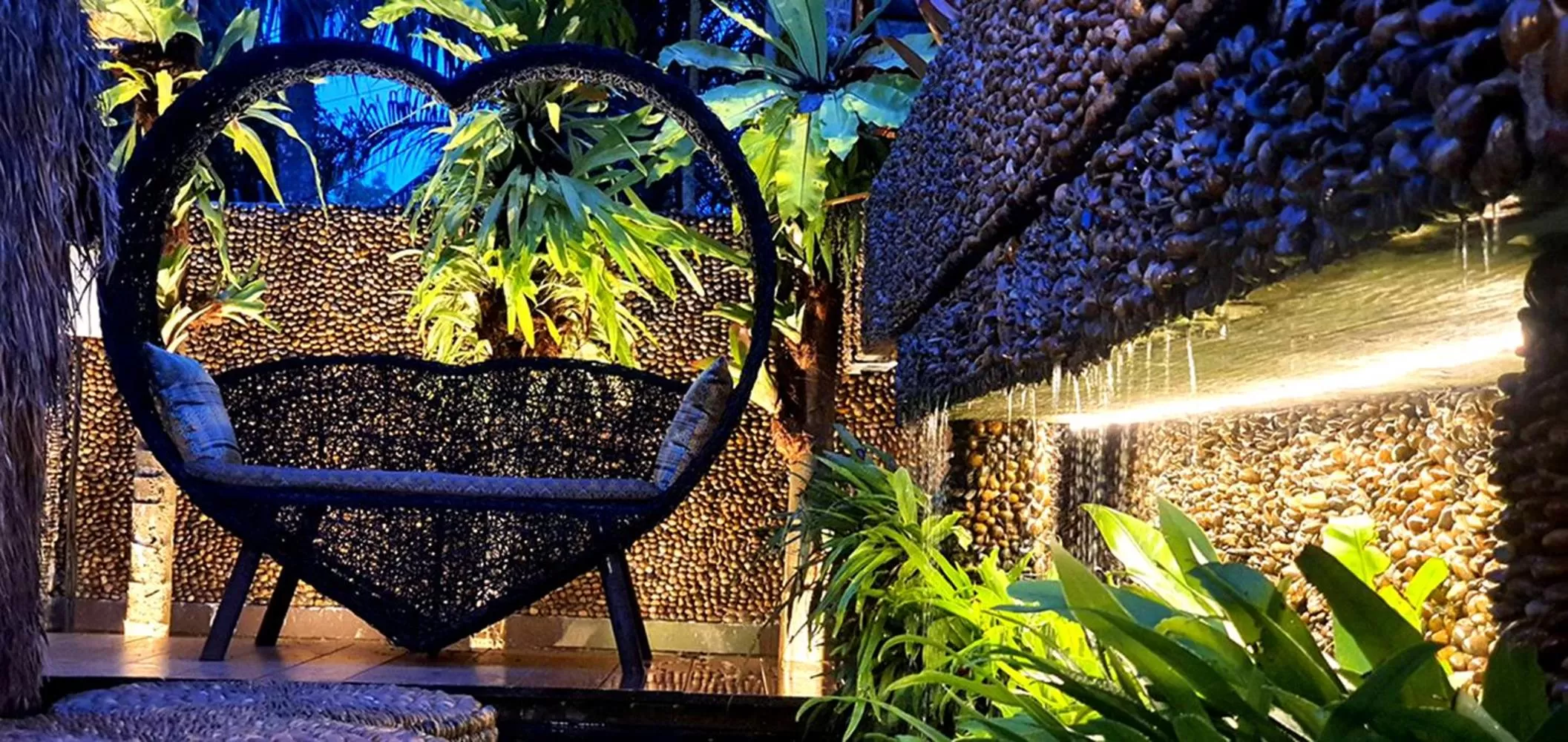 Swimming pool in Baan Habeebee Resort