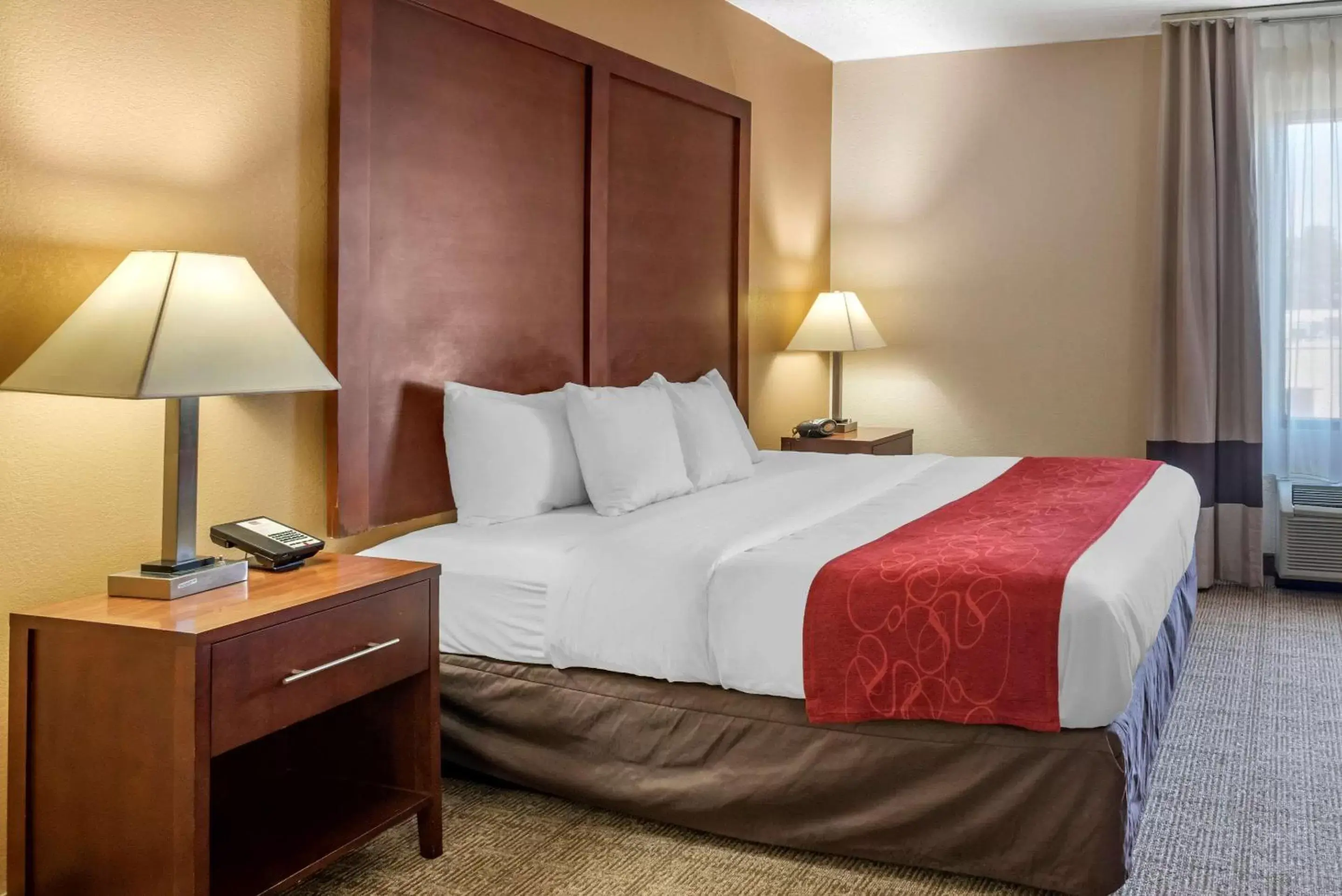 Bedroom, Bed in Comfort Suites Hagerstown Bedroom, Bed in Comfort Suites Hagerstown