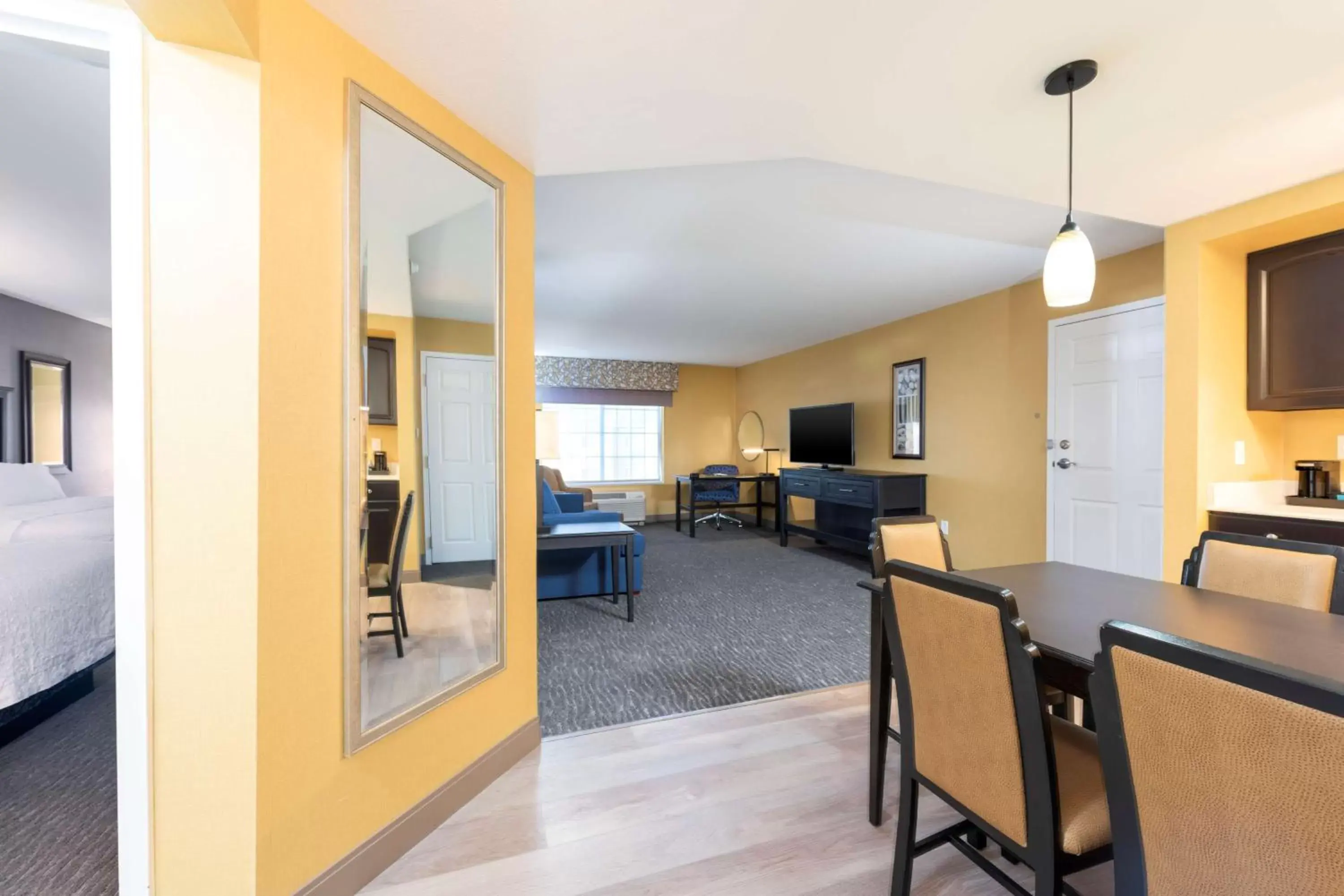 Living room, Seating Area in Hampton Inn Holland