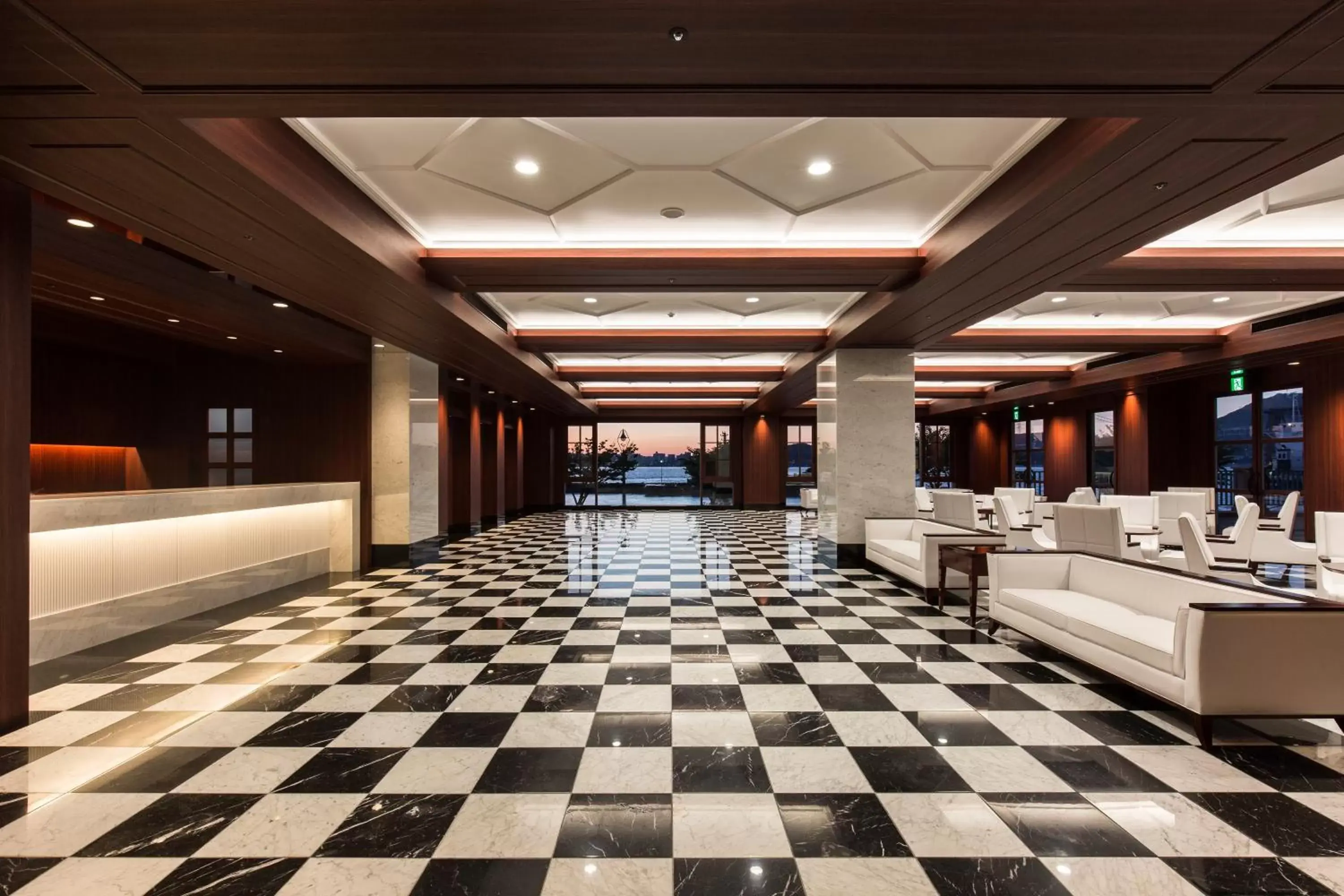 Lobby or reception in Premier Hotel Mojiko