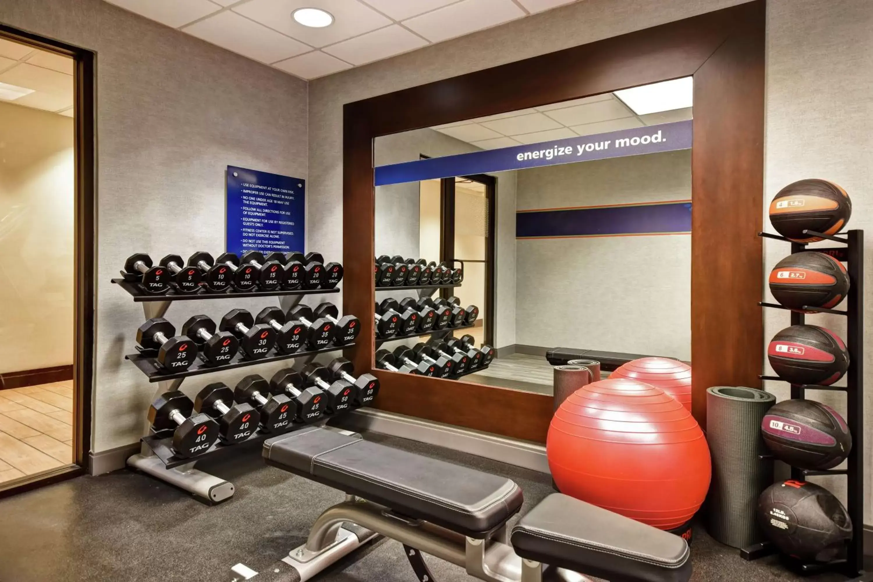 Fitness centre/facilities, Fitness Center/Facilities in Hampton Inn Atlanta-Mall Of Georgia