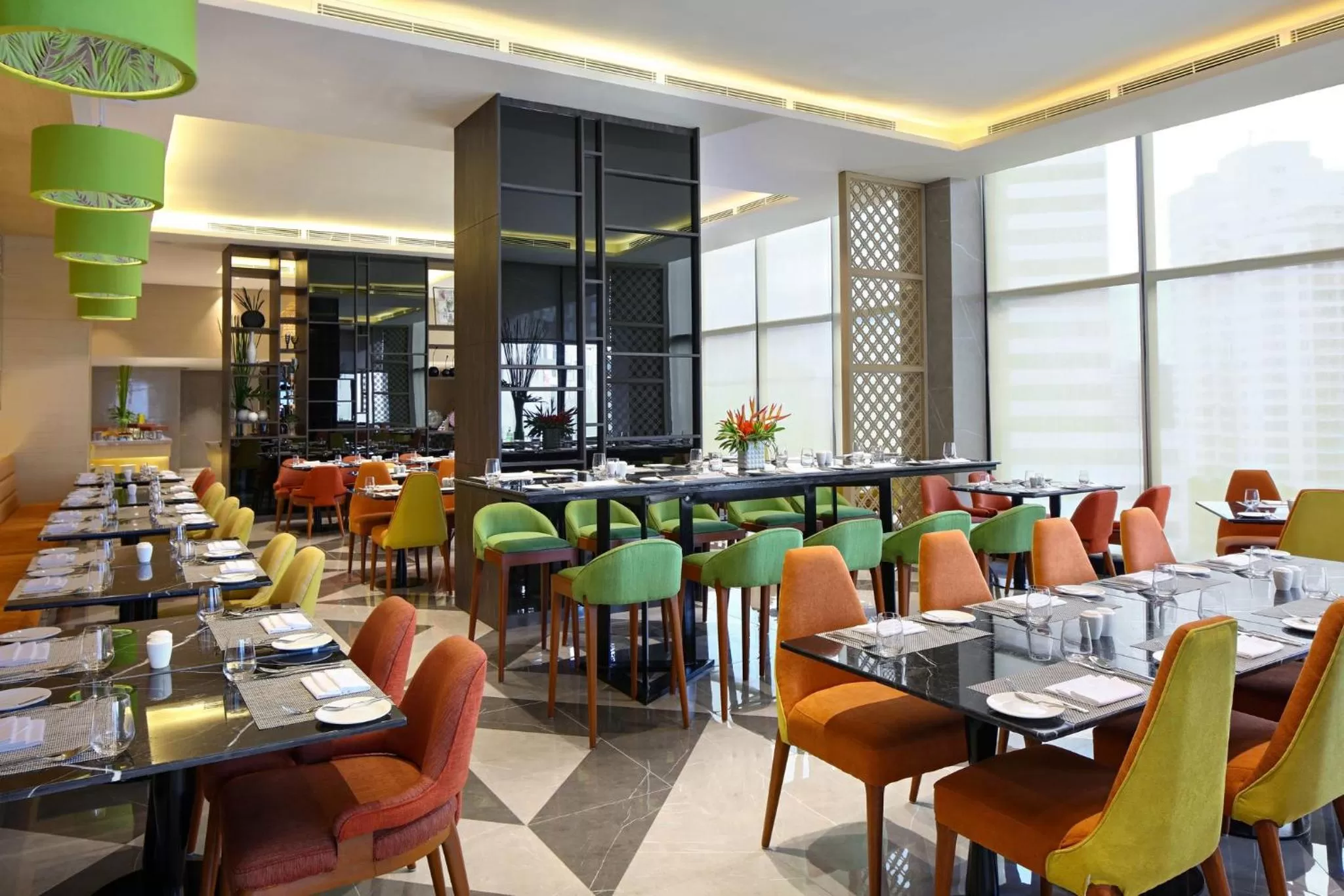 Restaurant/places to eat in Holiday Inn Cebu City by IHG