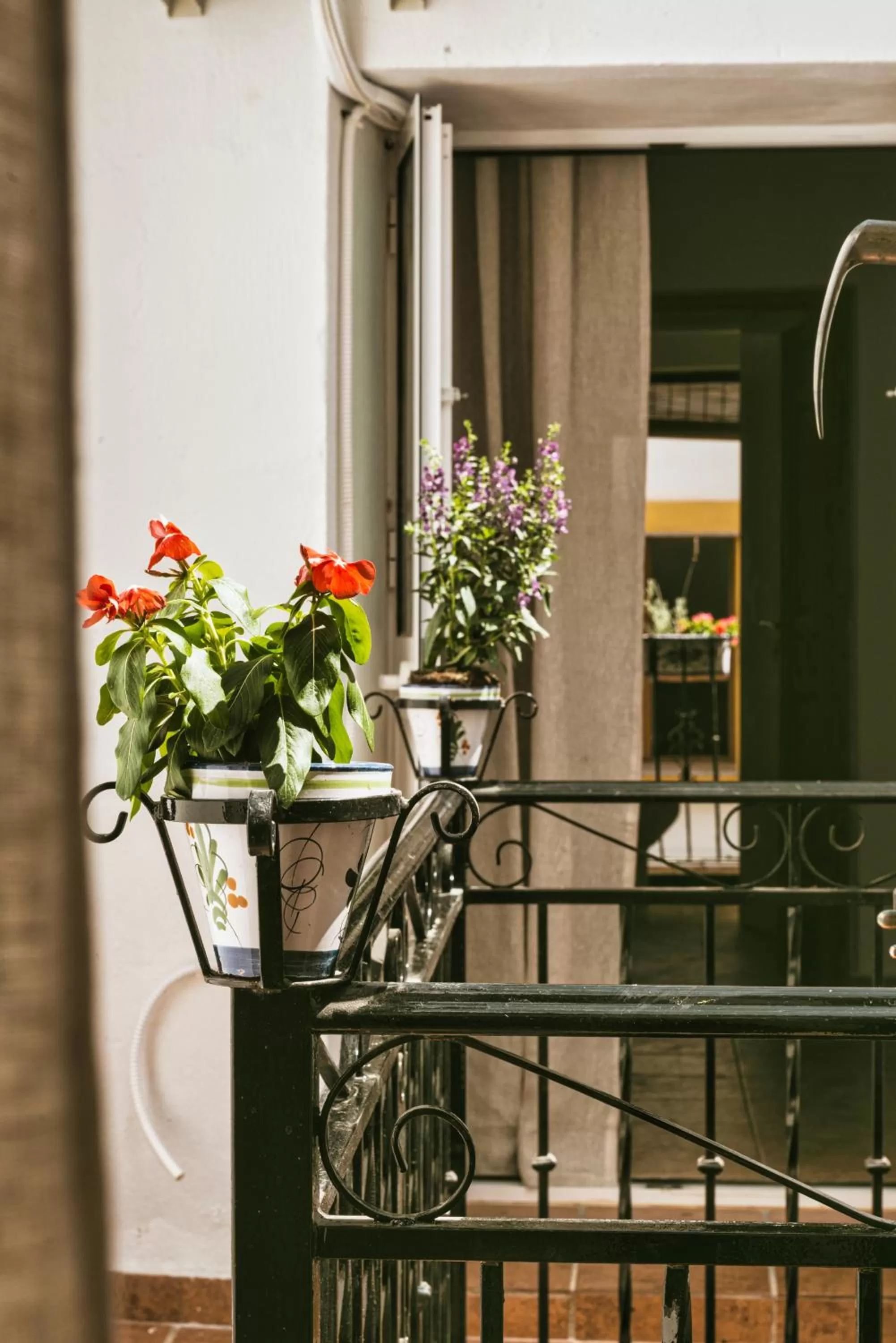 Patio in Encanto Guesthouse