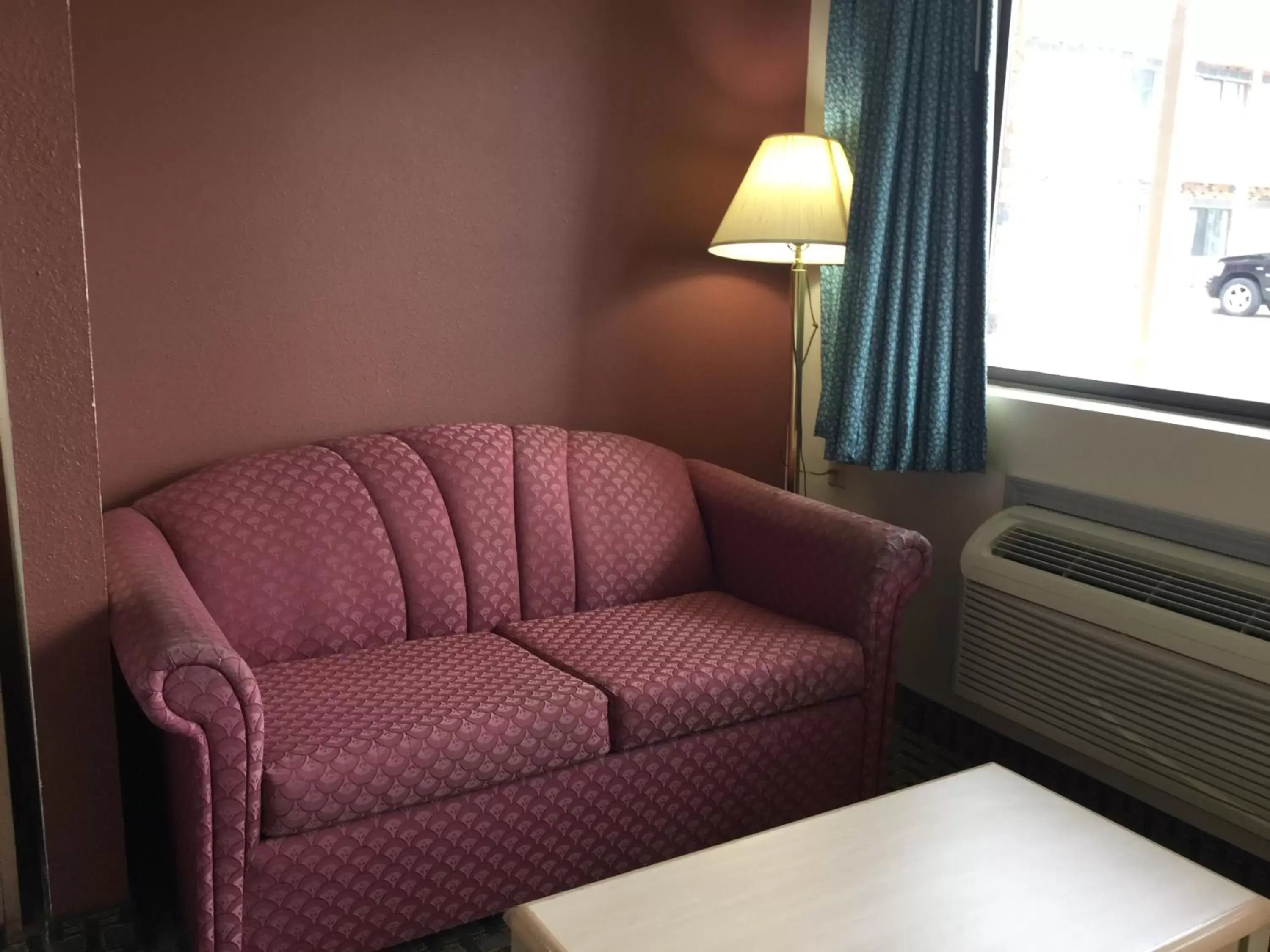 Property building, Seating Area in Americas Best Value Inn Cabot