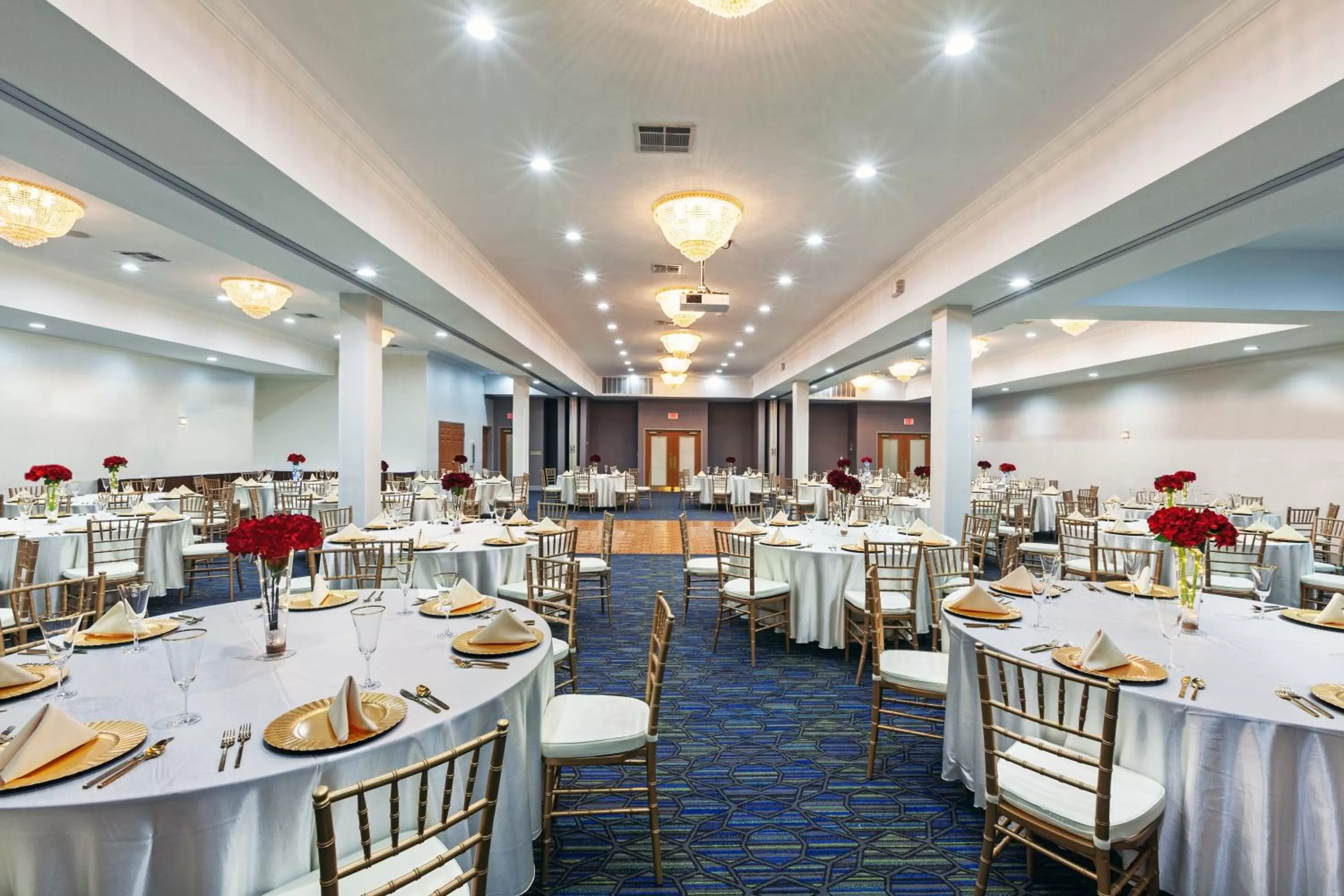 Meeting/conference room in Holiday Inn Express Hotel and Suites Jenks by IHG