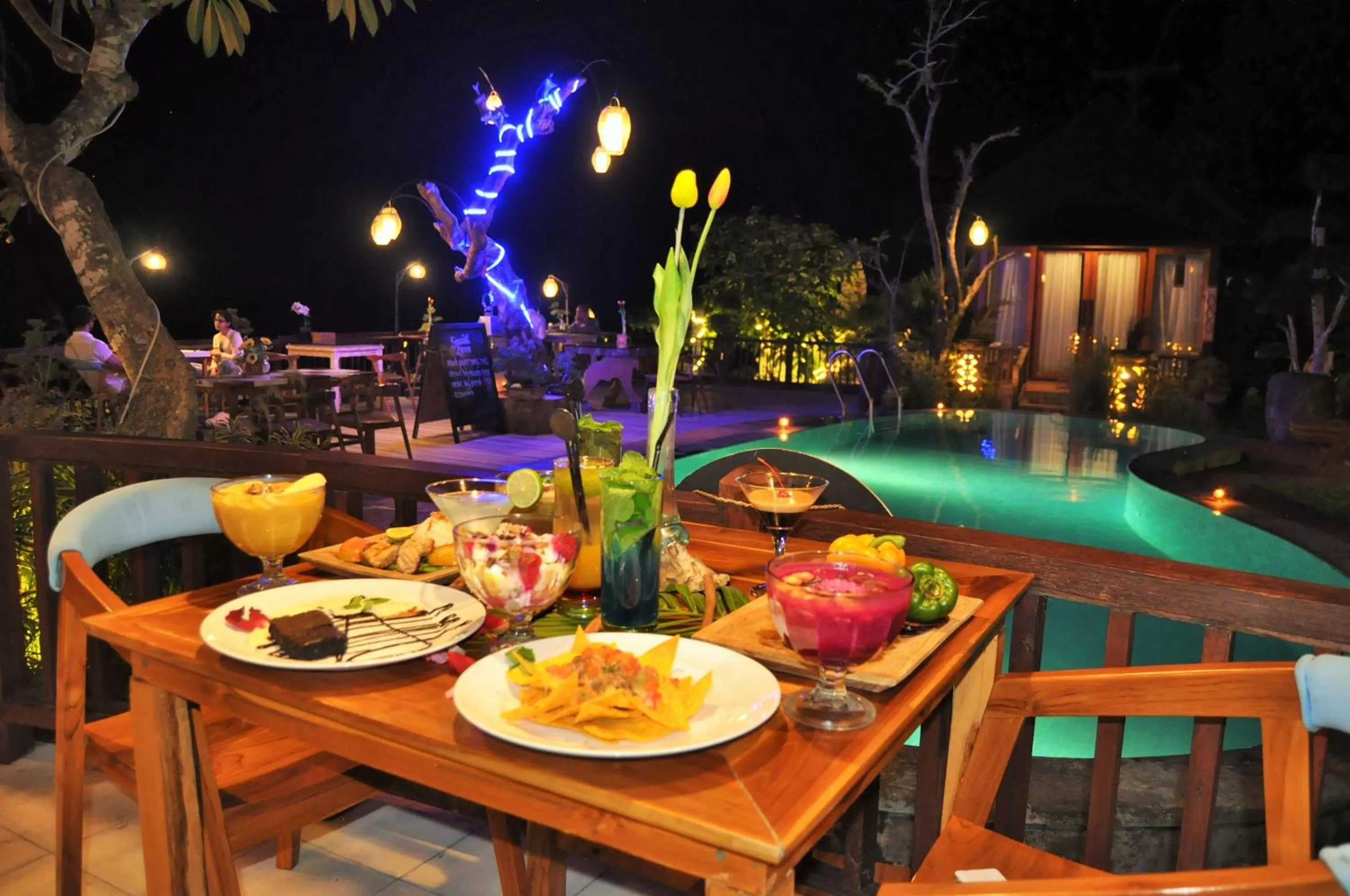 Food and drinks in Ocean Terrace Suite And Spa Luxury