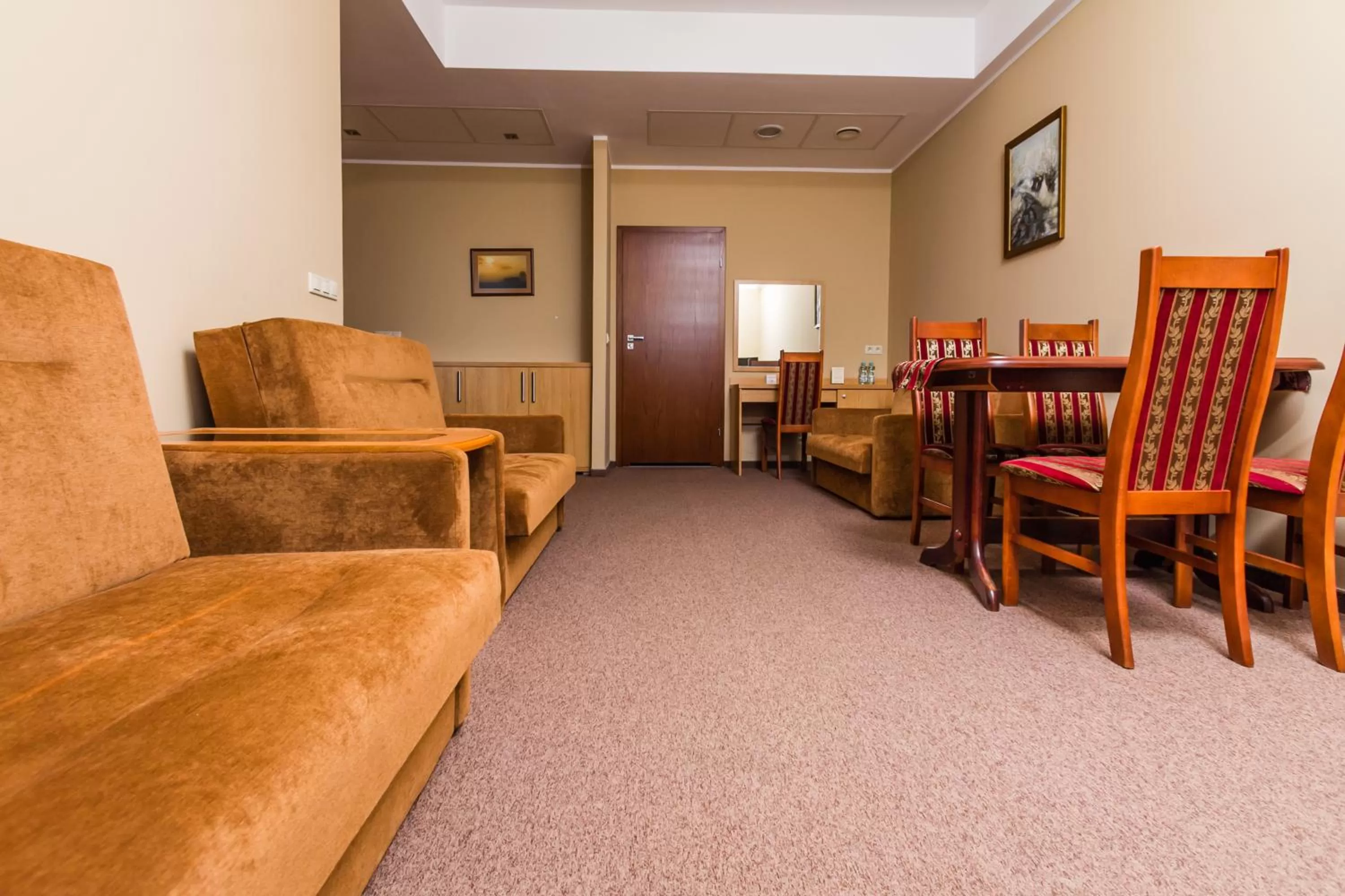 Photo of the whole room in Folwark Żuławski