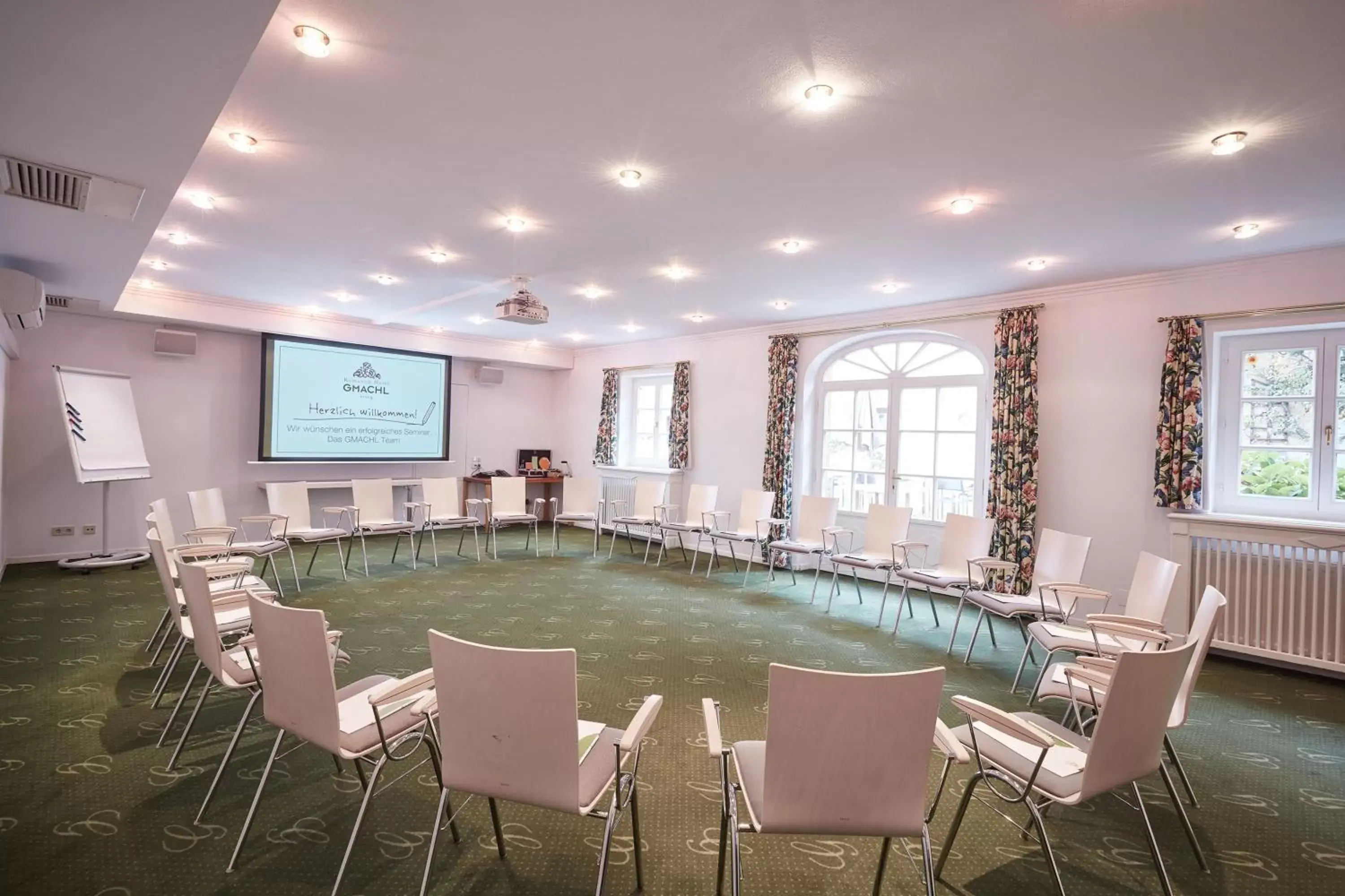 Meeting/conference room in Romantik Spa Hotel Elixhauser Wirt