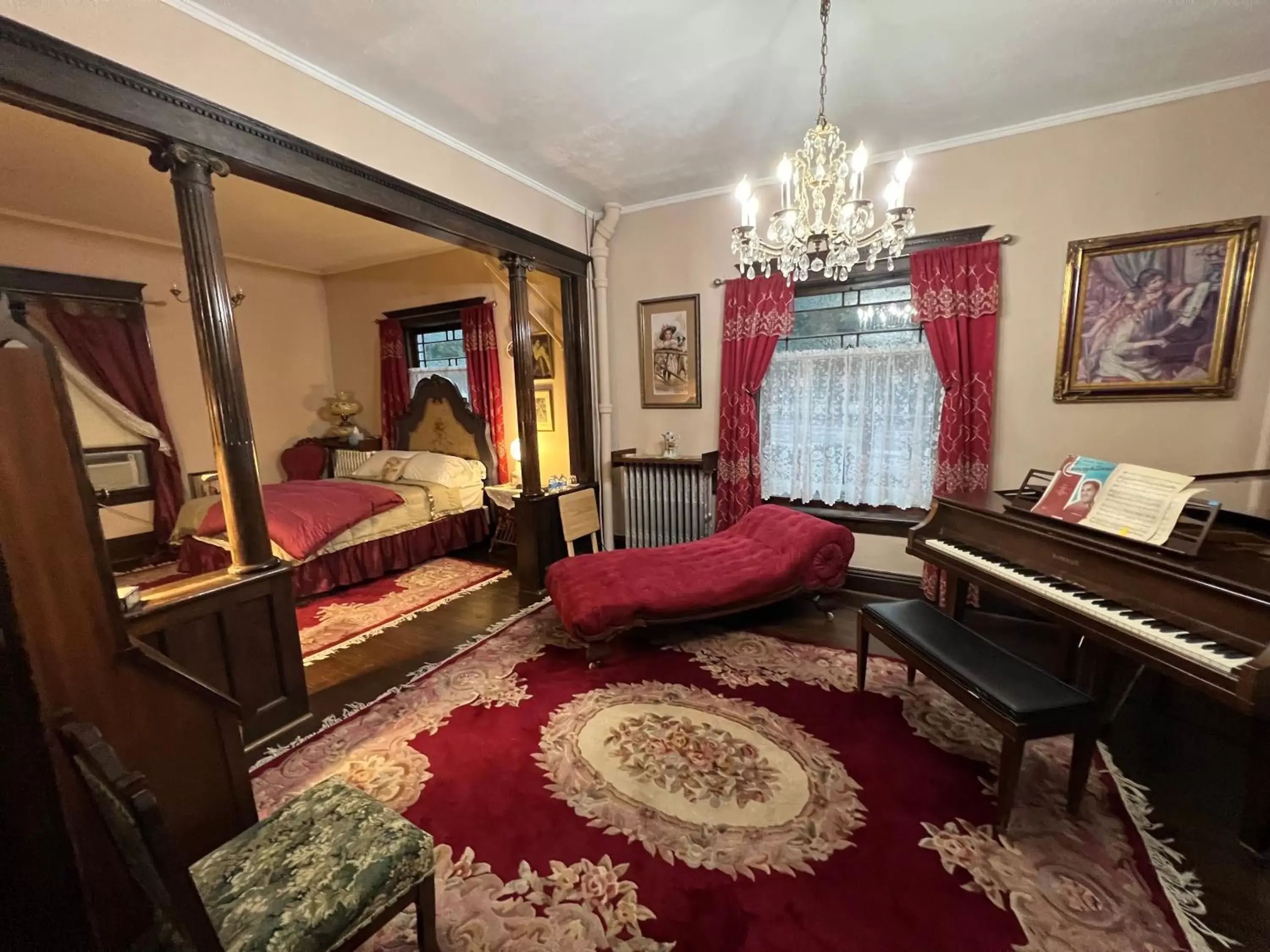 Seating Area in Bed and Breakfast Hearts Desire