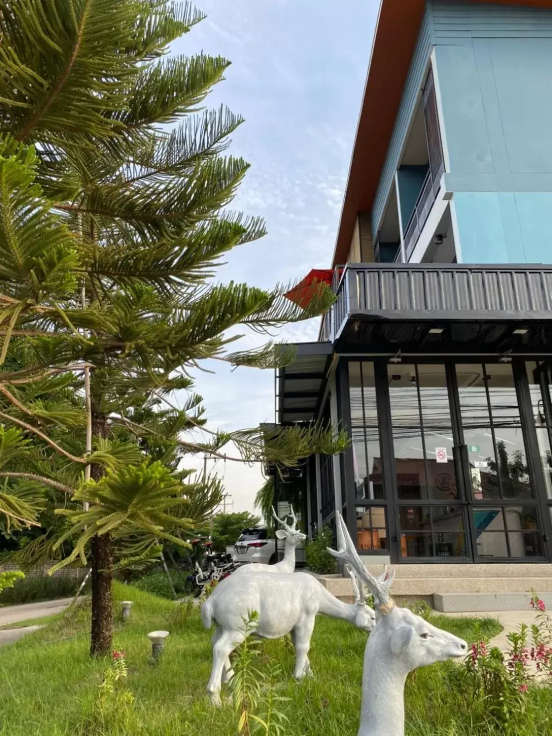 Property building in Mosstel Property building in Mosstel