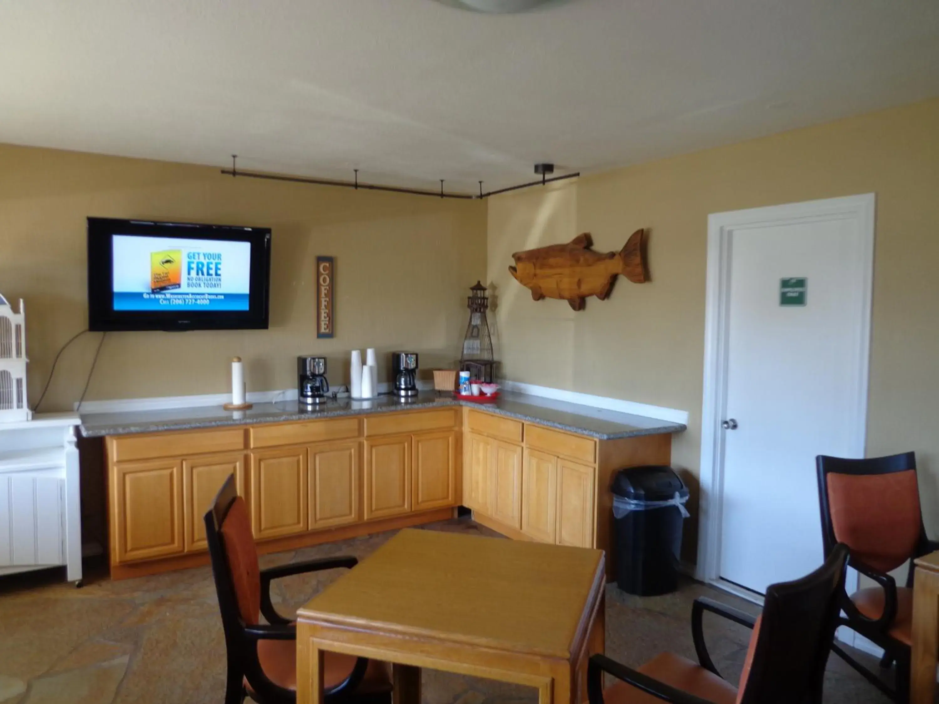 Lobby or reception in Ocean Shores Inn & Suites