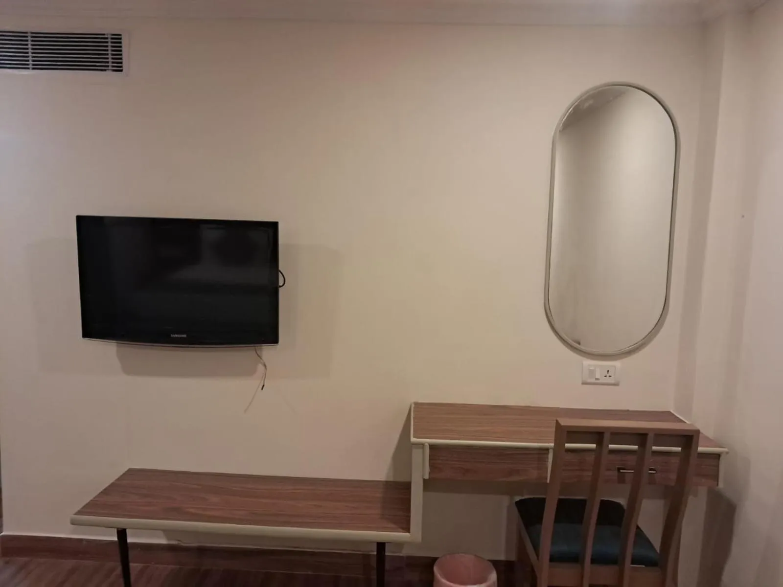 TV and multimedia in Hotel Grand Residence