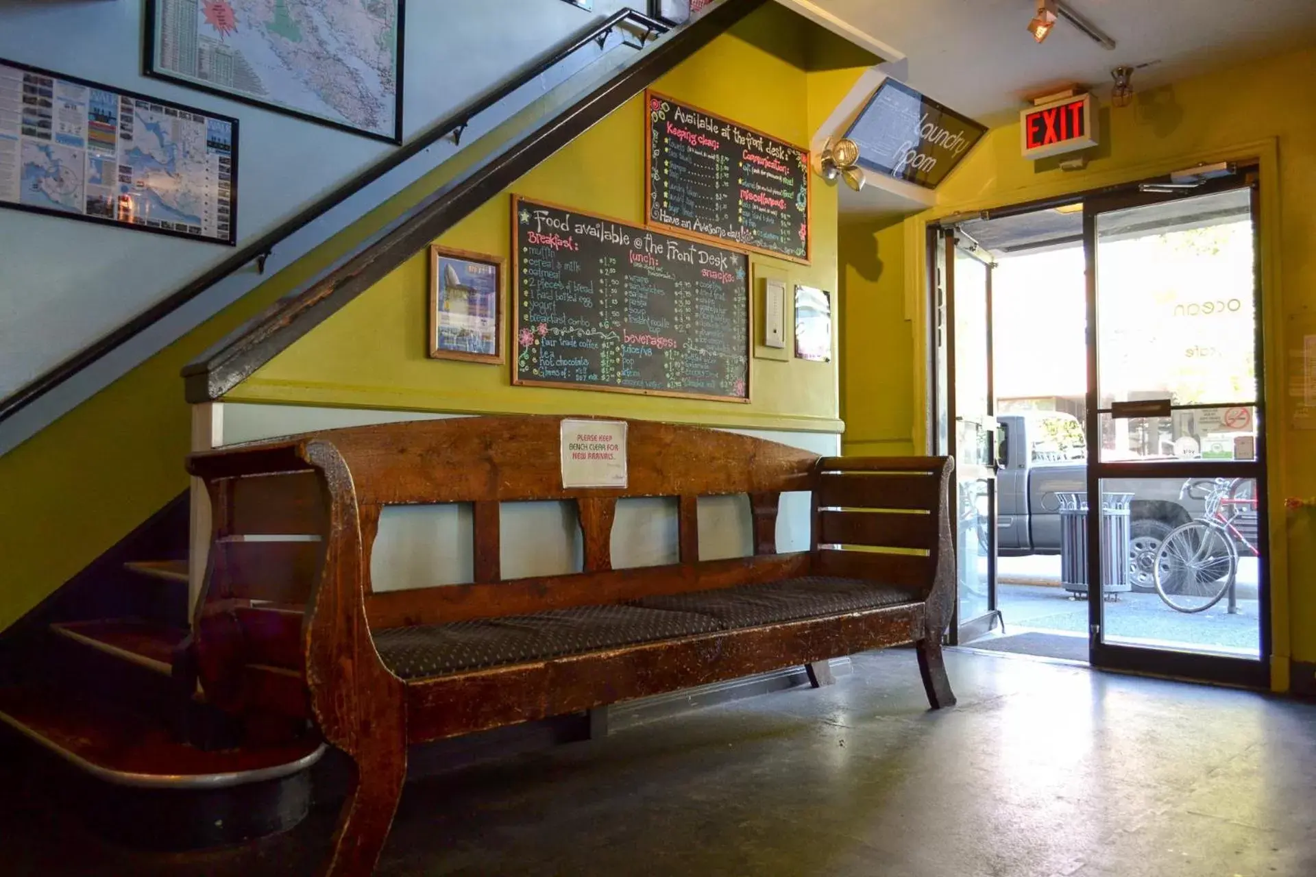 Lobby or reception in Ocean Island Inn | Backpackers | Suites Lobby or reception in Ocean Island Inn | Backpackers | Suites