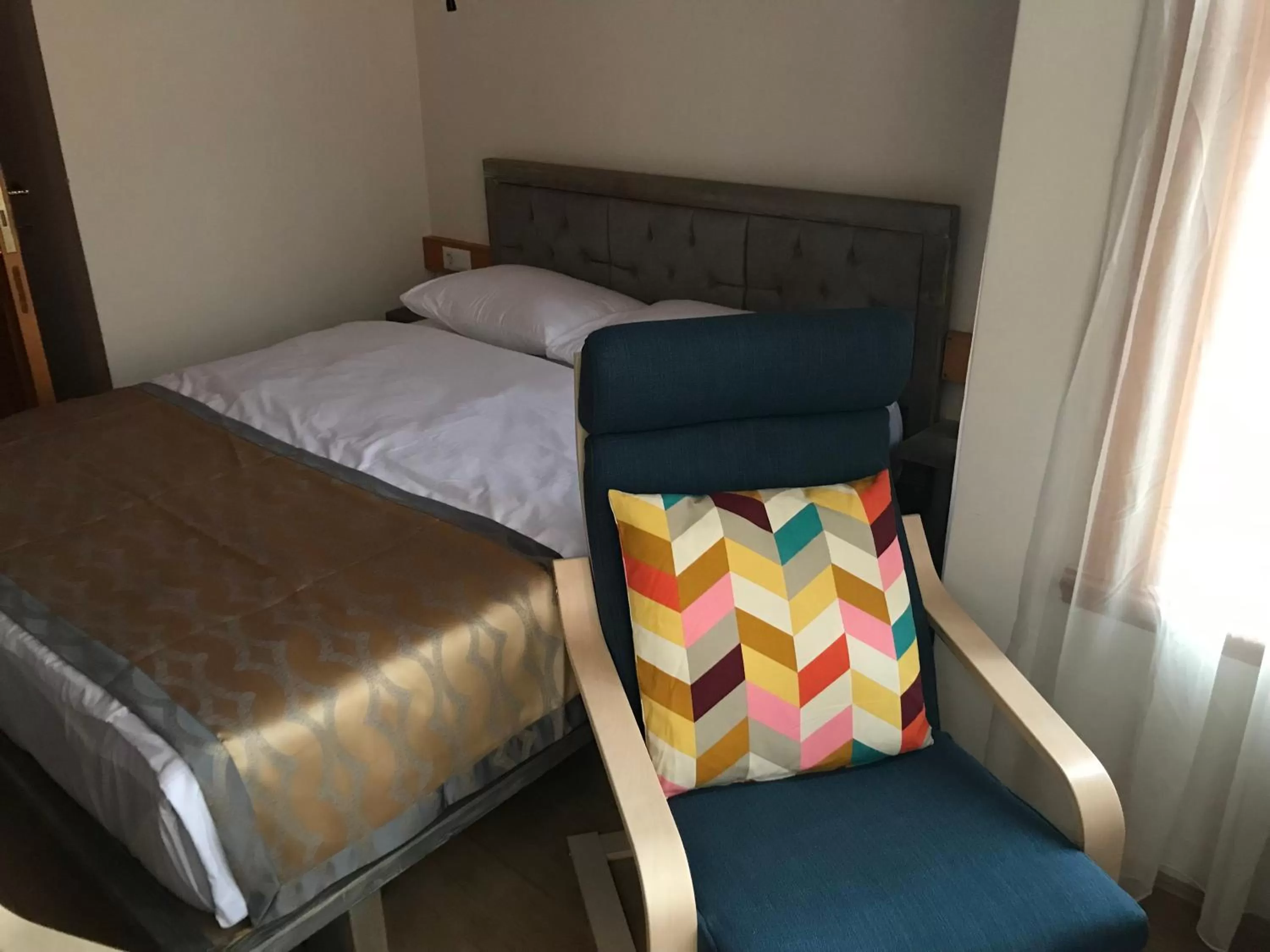 Bed in Green Mansion