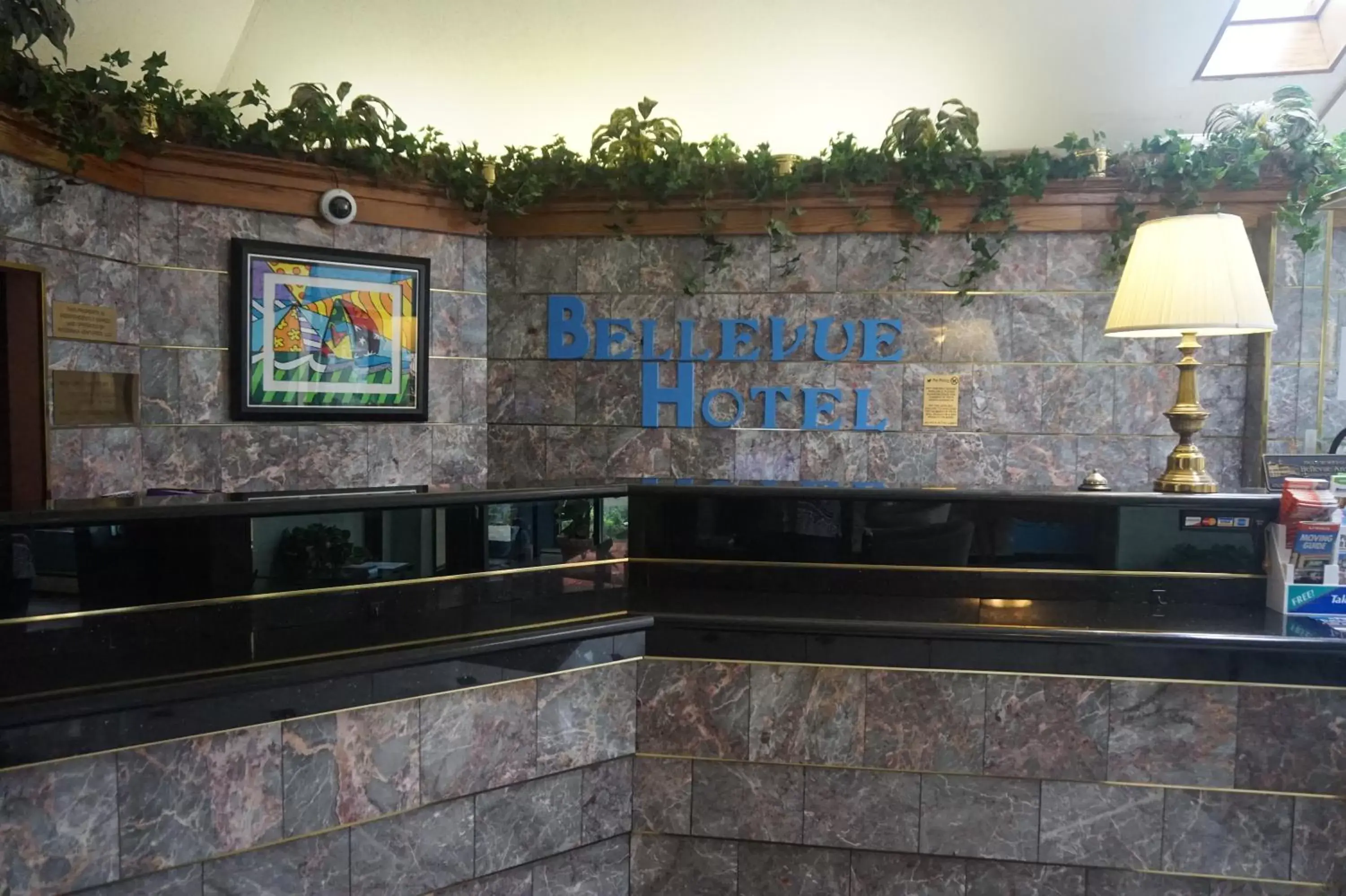Lobby or reception in Bellevue Hotel and Suites