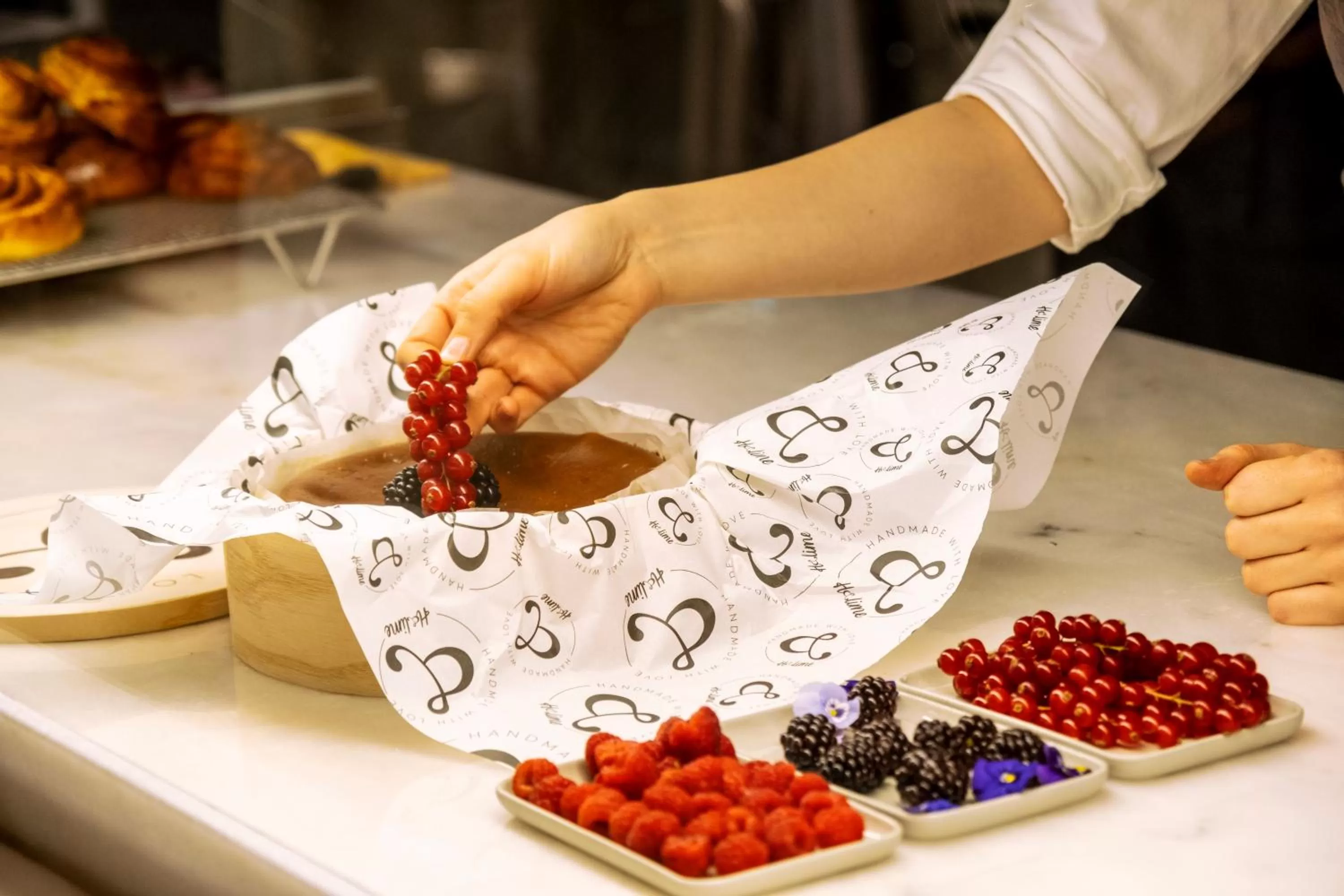 Restaurant/places to eat in Stayso The House Hotel