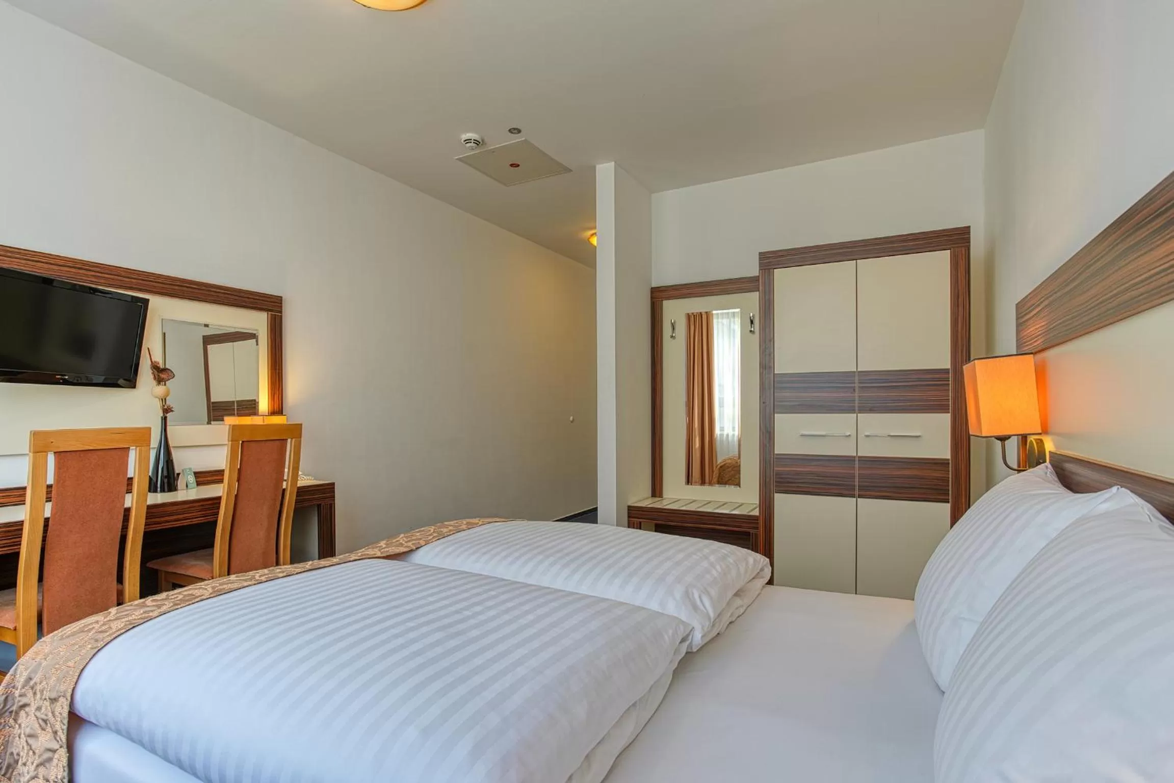 Bedroom, Bed in Centro Hotel Braunschweig City, Trademark Collection by Wyndham