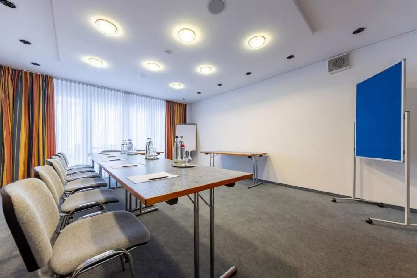 Meeting/conference room in Trip Inn Hotel Conti