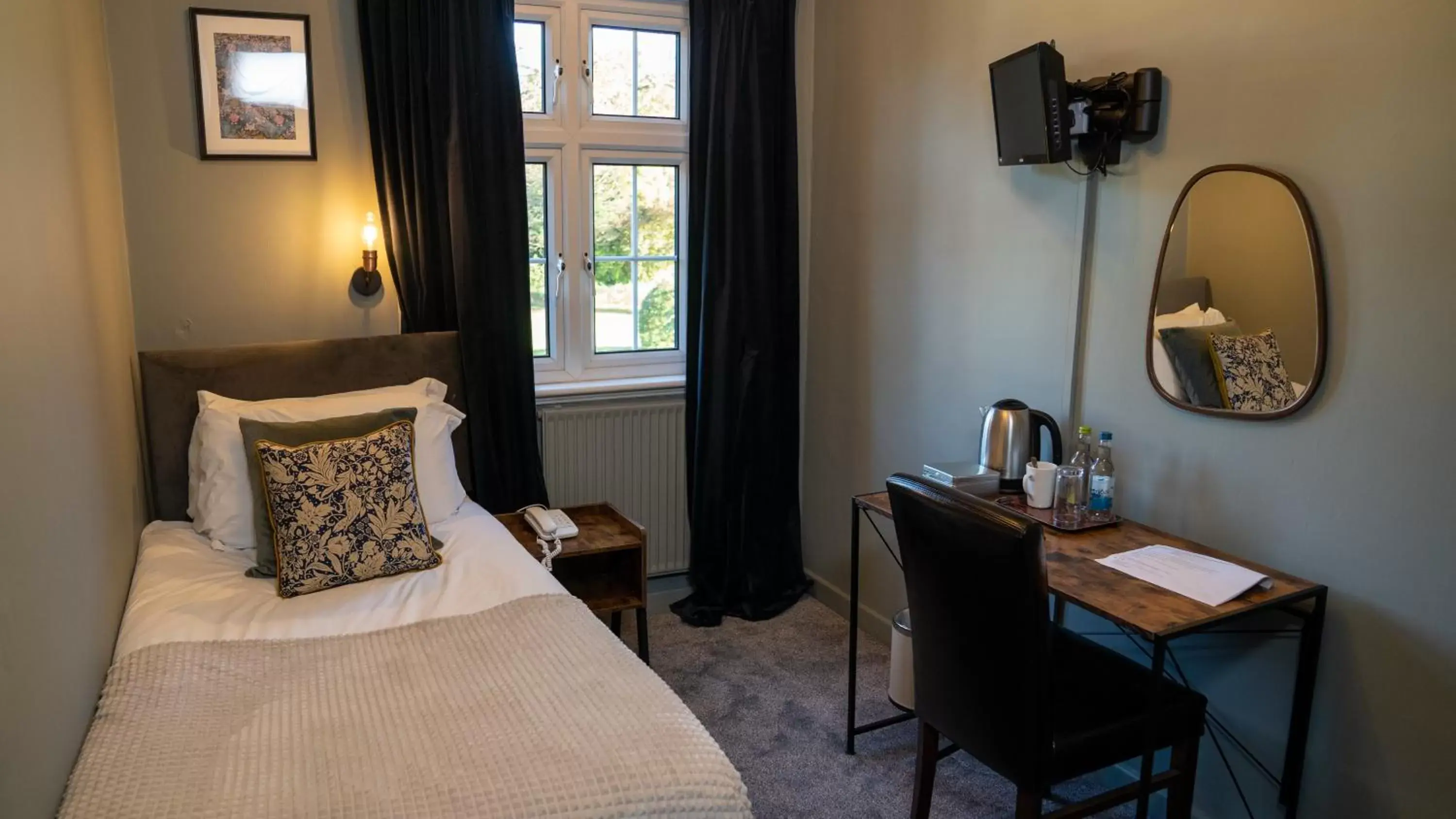 Bed in Colwall Park - Hotel, Bar & Restaurant Bed in Colwall Park - Hotel, Bar & Restaurant