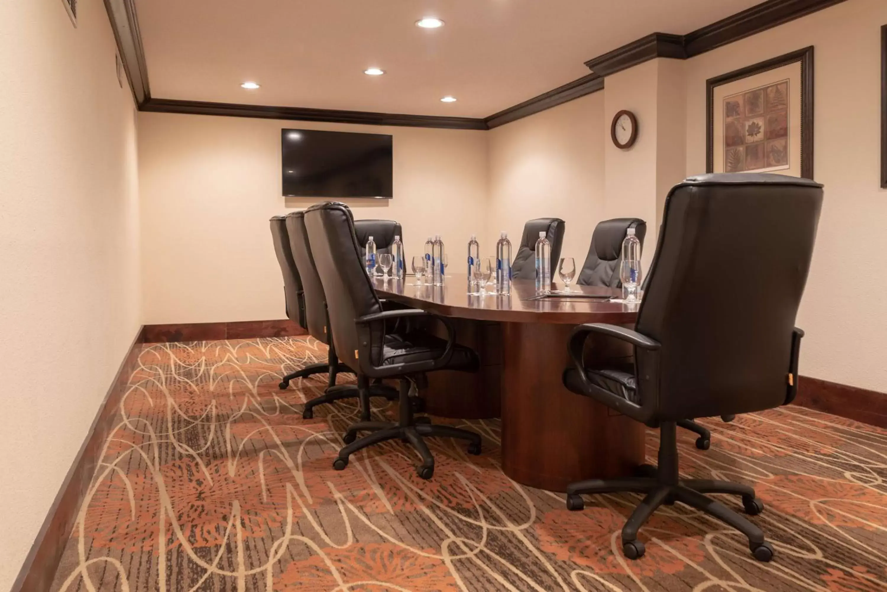 Meeting/conference room in DoubleTree by Hilton Norfolk Airport