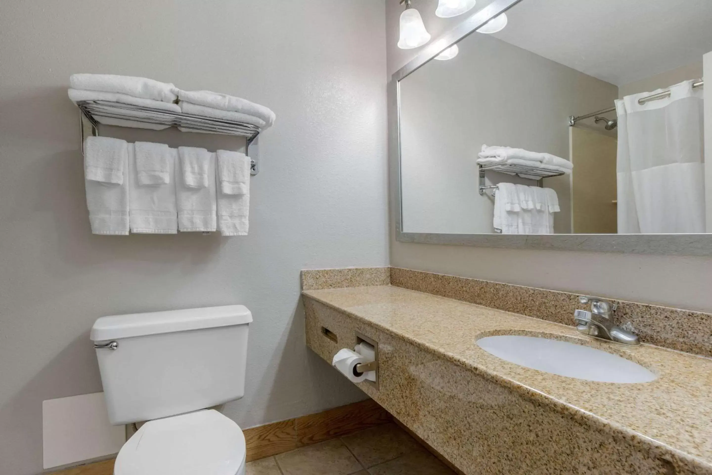 Bathroom in Quality Inn Carolina Oceanfront