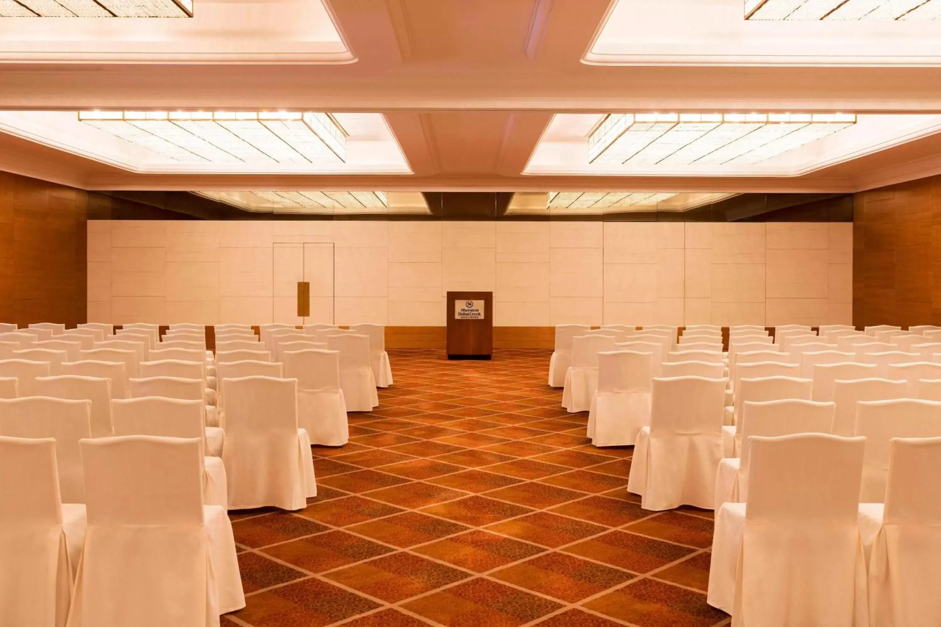 Meeting/conference room in Sheraton Dubai Creek Hotel & Towers