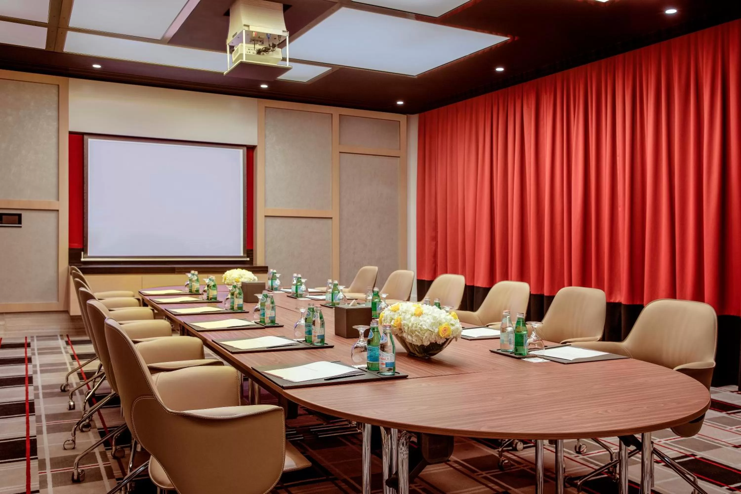 Banquet/Function facilities in Capital Centre Arjaan by Rotana