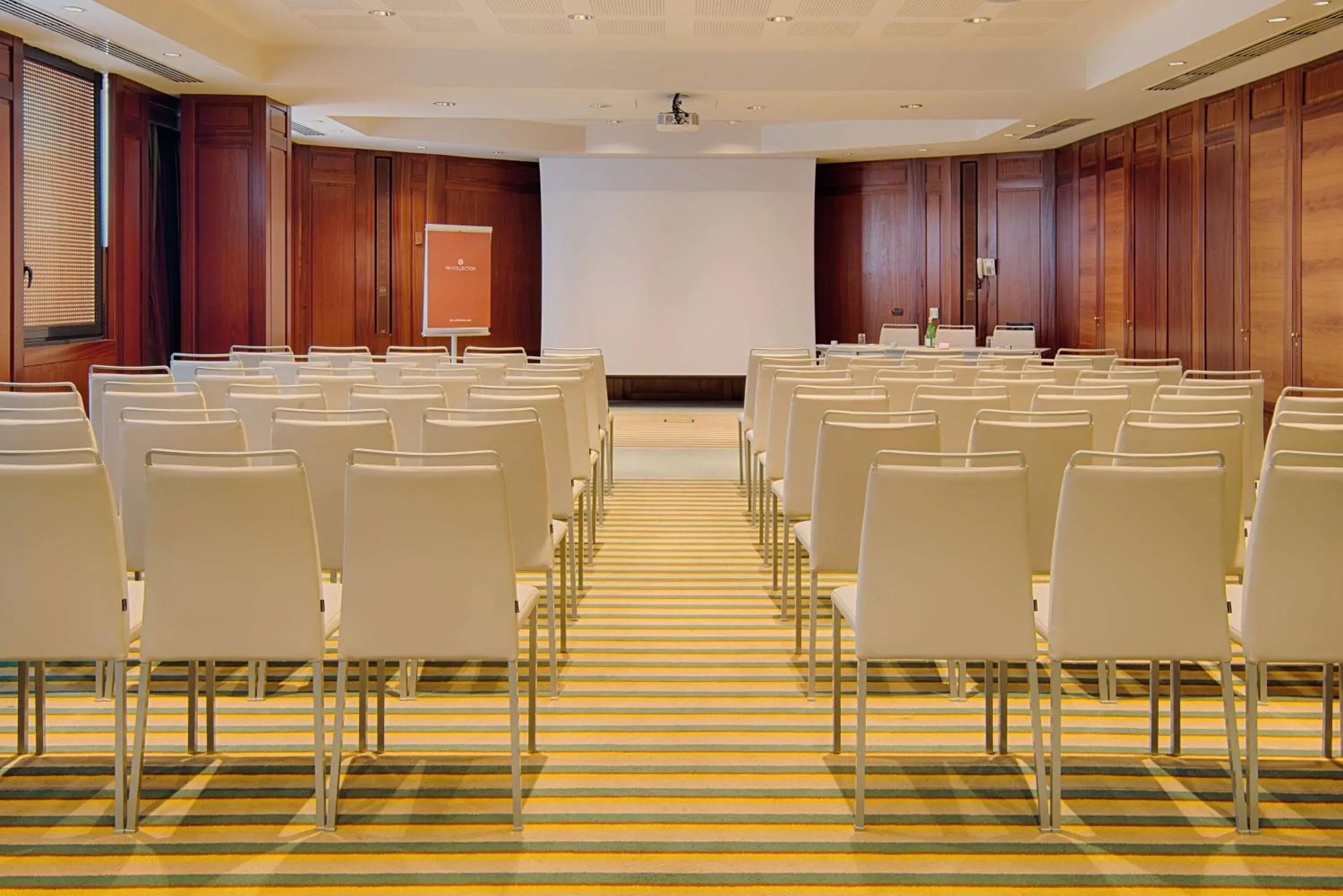 Meeting/conference room in NH Collection Genova Marina