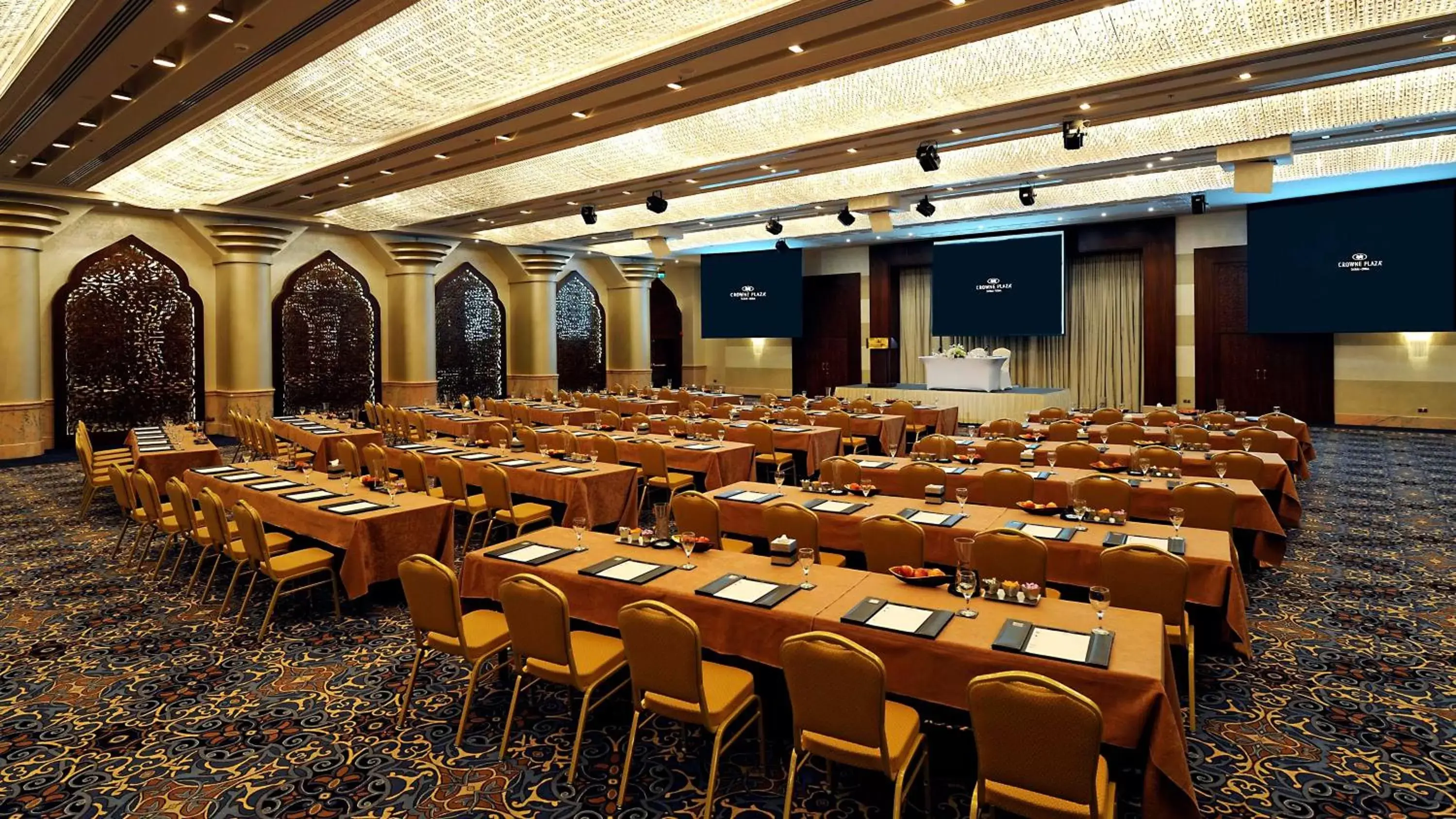 Meeting/conference room, Banquet Facilities in Crowne Plaza Dubai Deira, an IHG Hotel